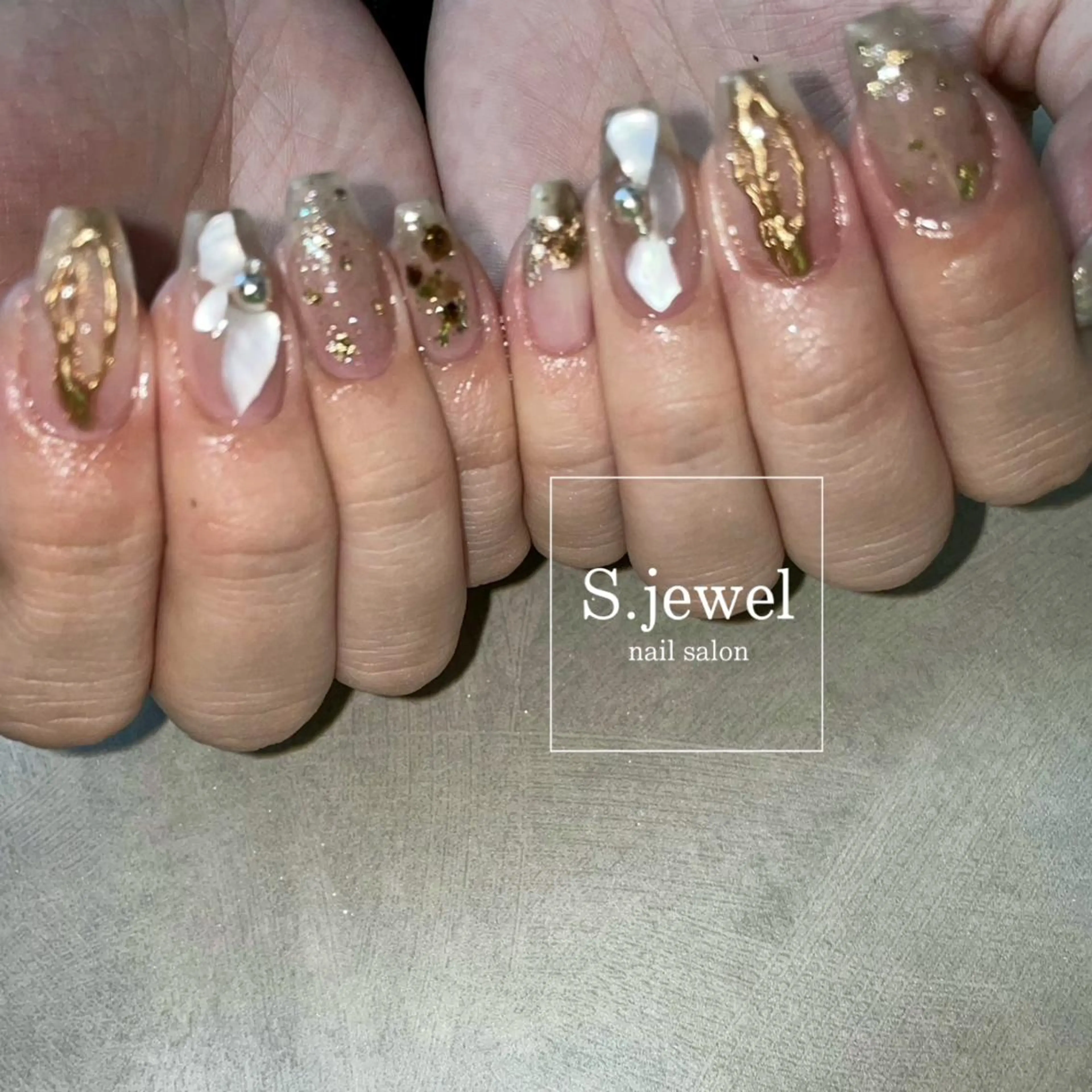 ネイル S. JEWELのネイルデザイン