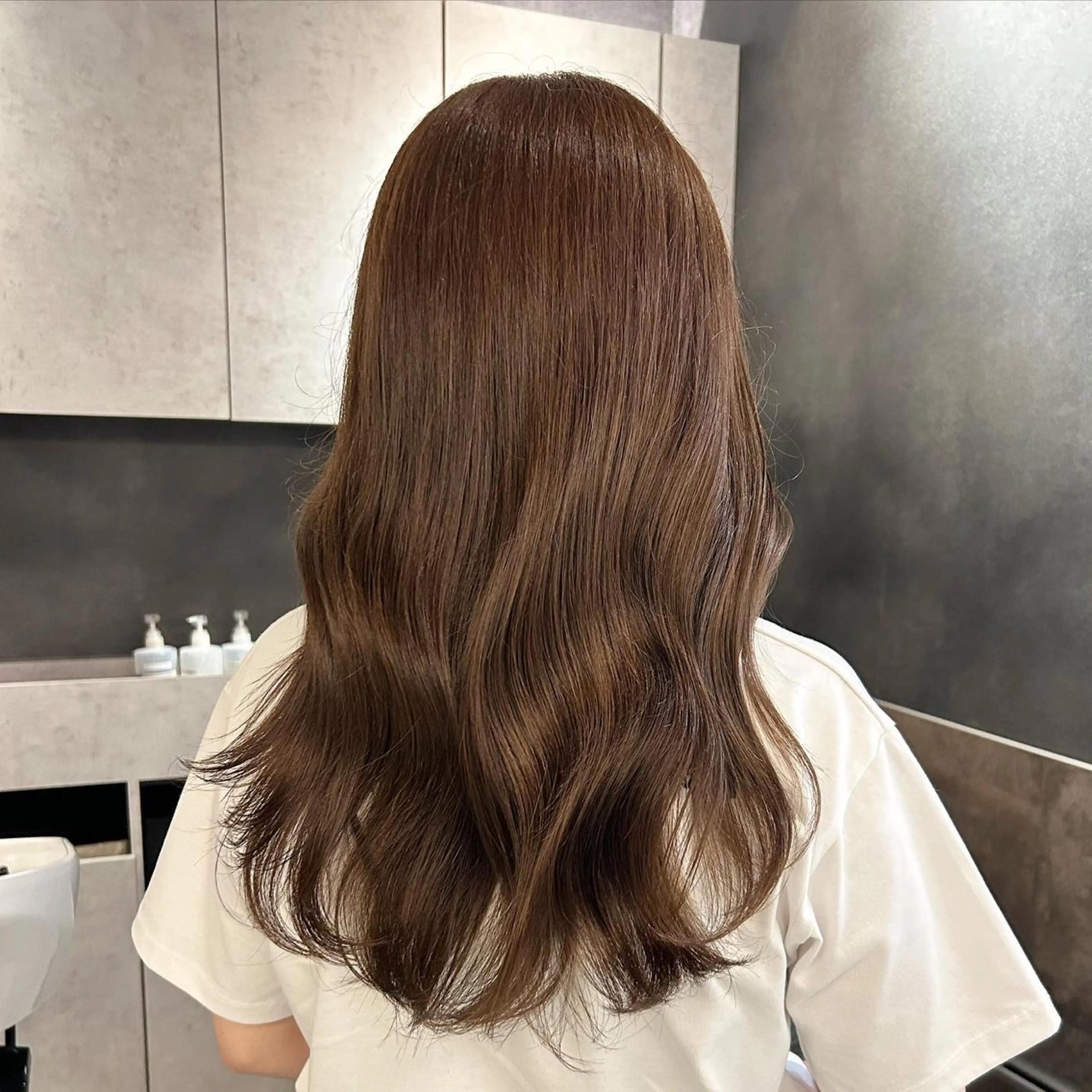 ロング カラー ベージュカラー 透明感カラー オリーブベージュ ピンクカラー ピンクベージュ カット ヘアカラー SAKINO． ベージュカラーのヘアスタイル