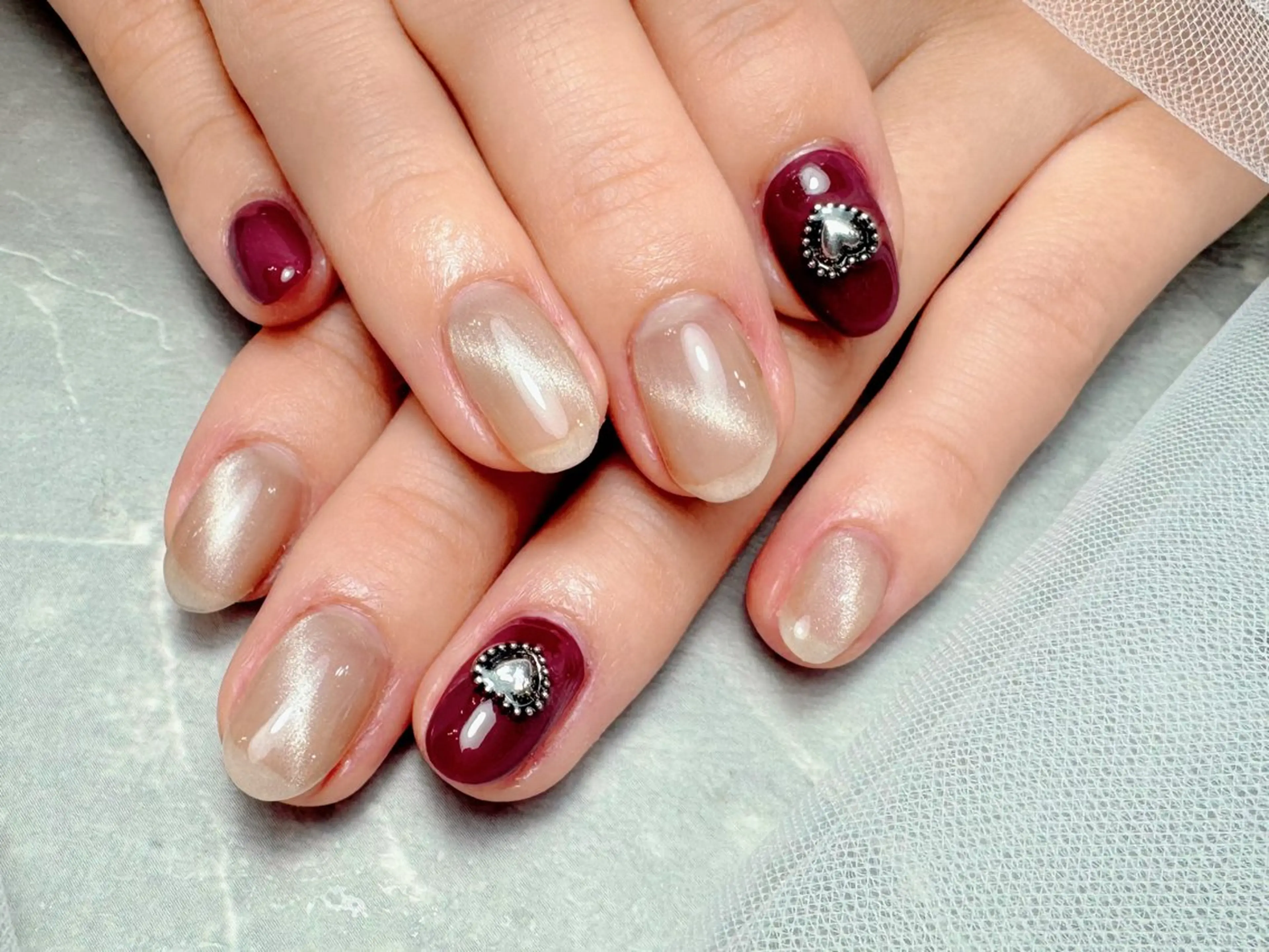 ネイル ハンドネイル マジック ミラーのネイルデザイン