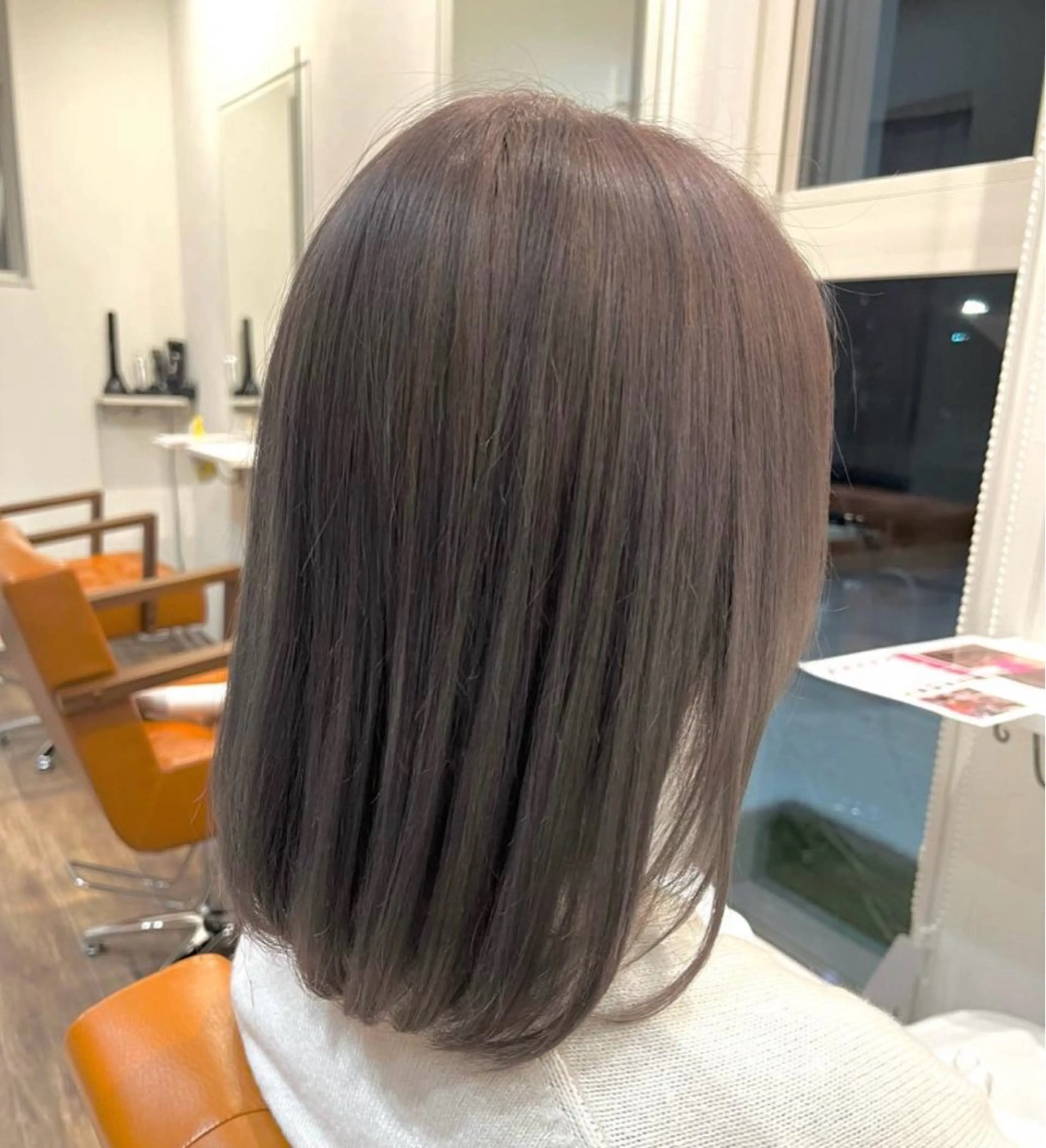 ミディアム ヘアカラー 佐々木 涼子のヘアスタイル