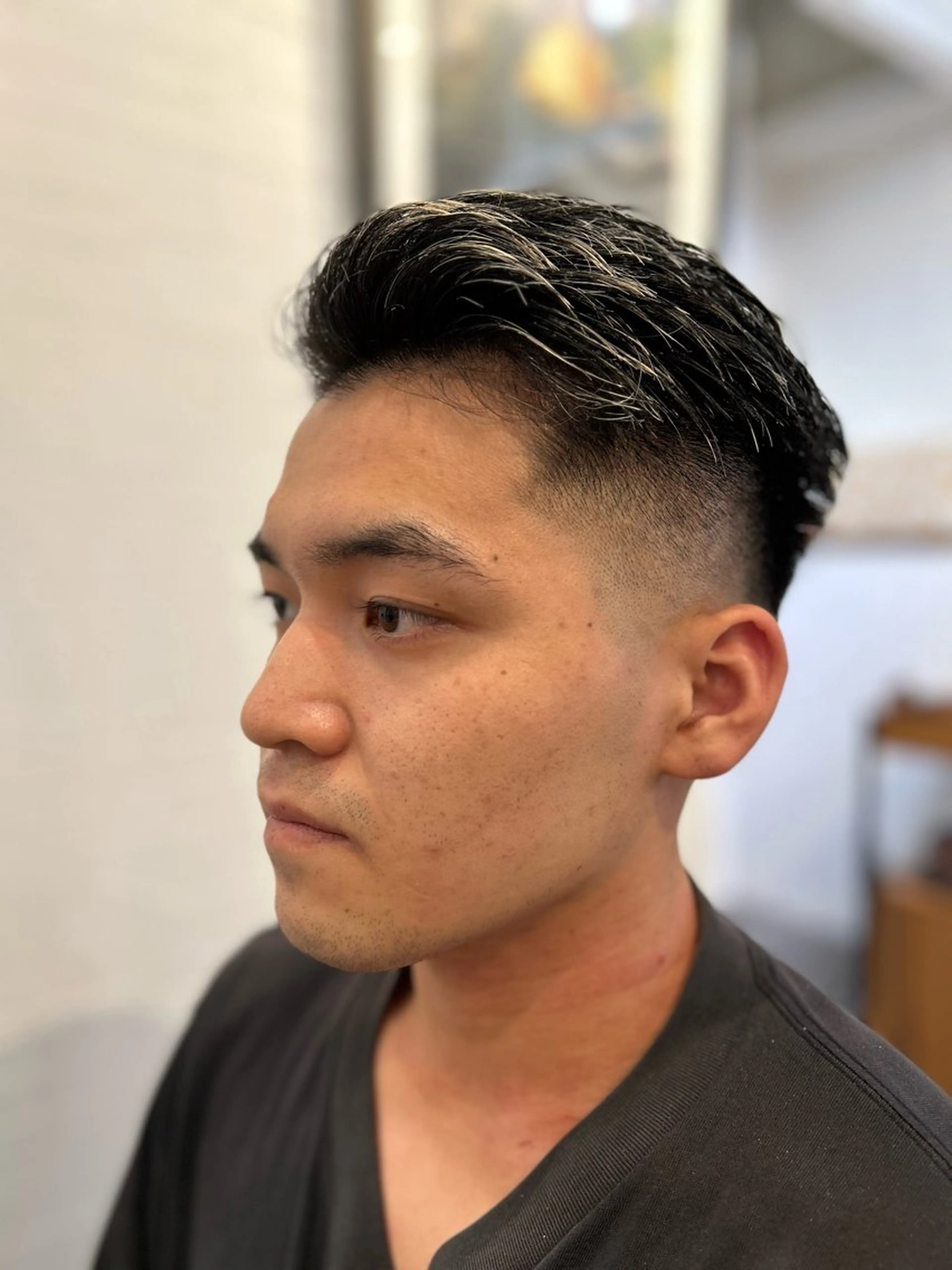 ショート ハイライト 尭部 佑太のヘアスタイル