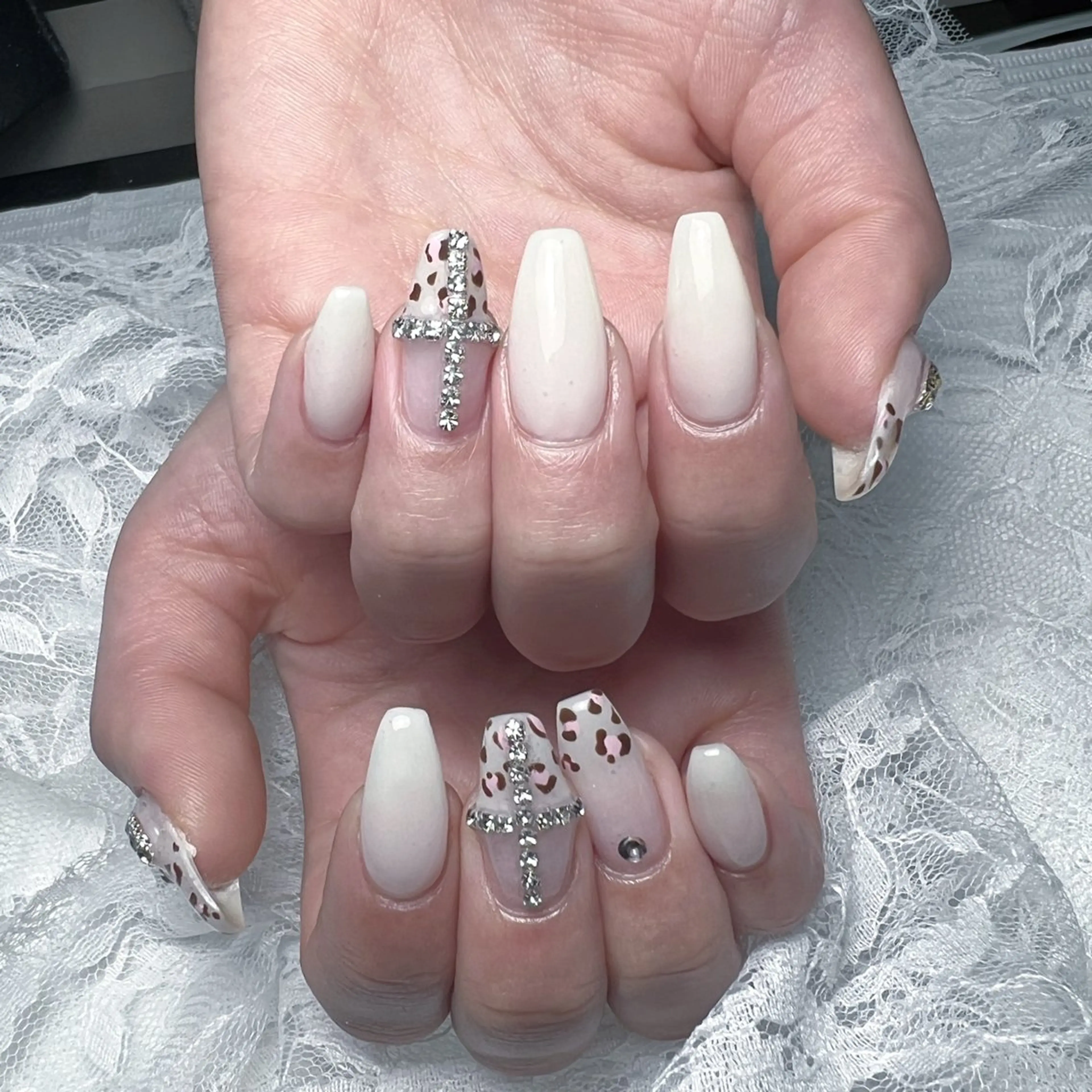 ネイル miku 🦋nailのネイルデザイン