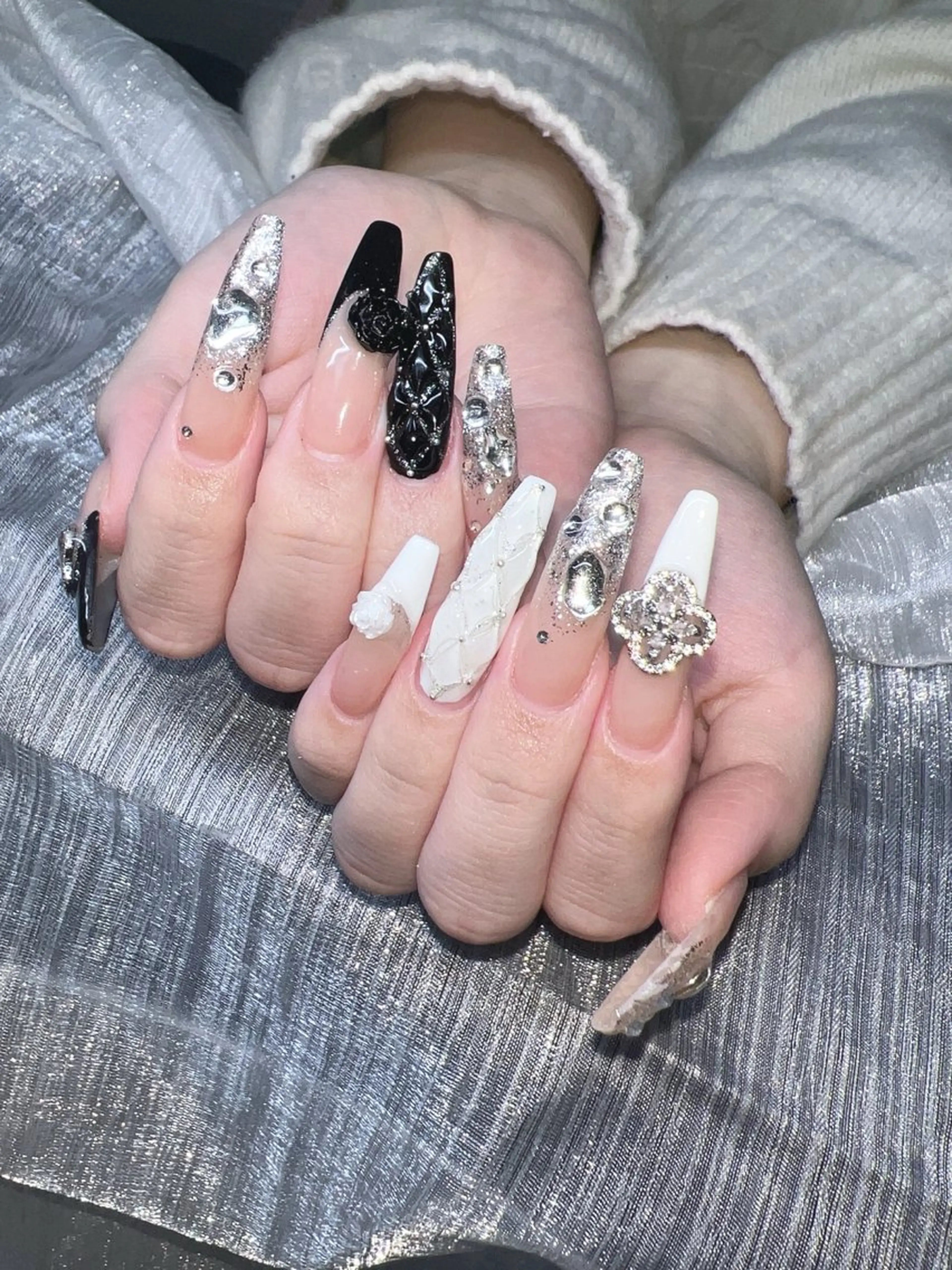ネイル Lee Nailsのネイルデザイン