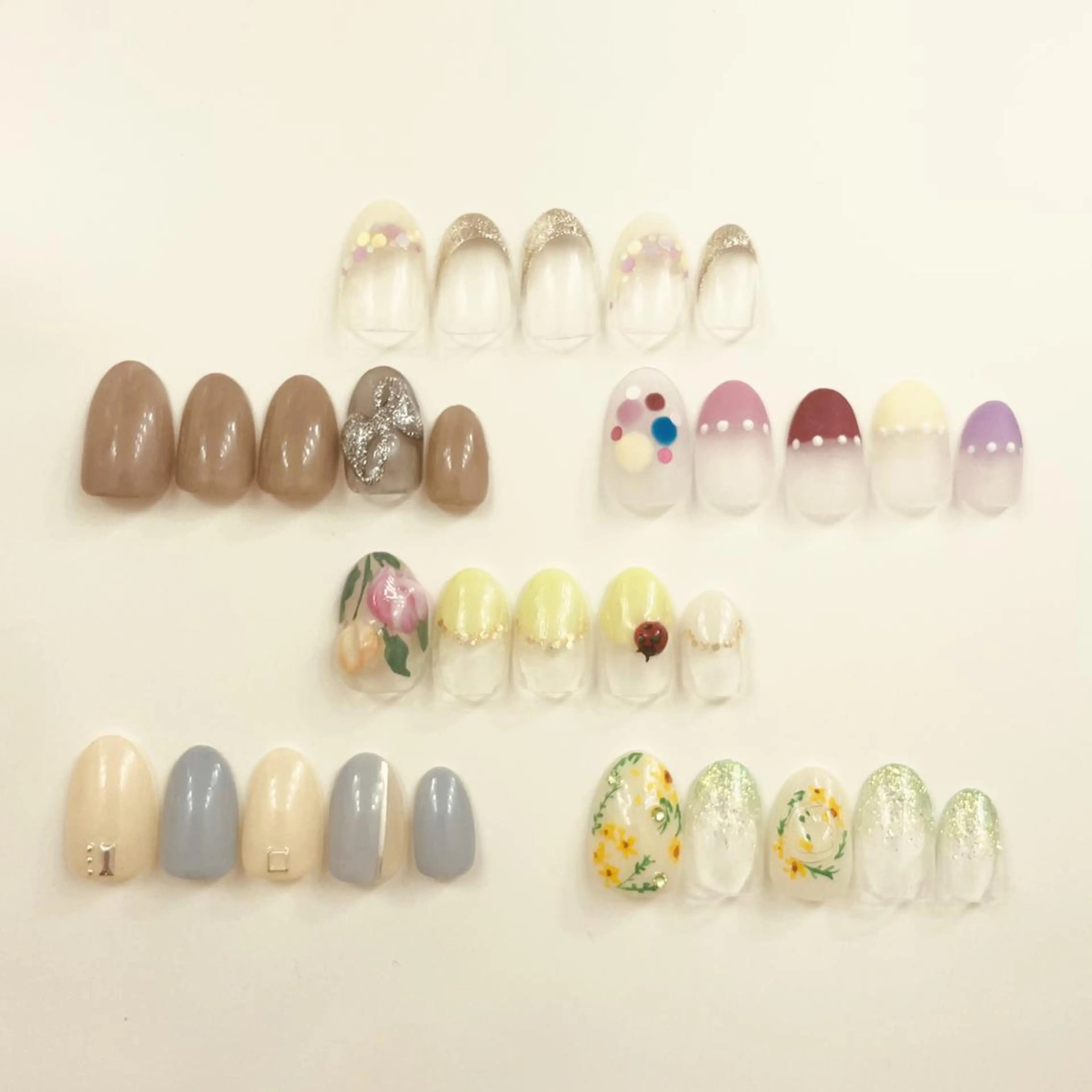 ネイル マナビス& ボワールのネイルデザイン