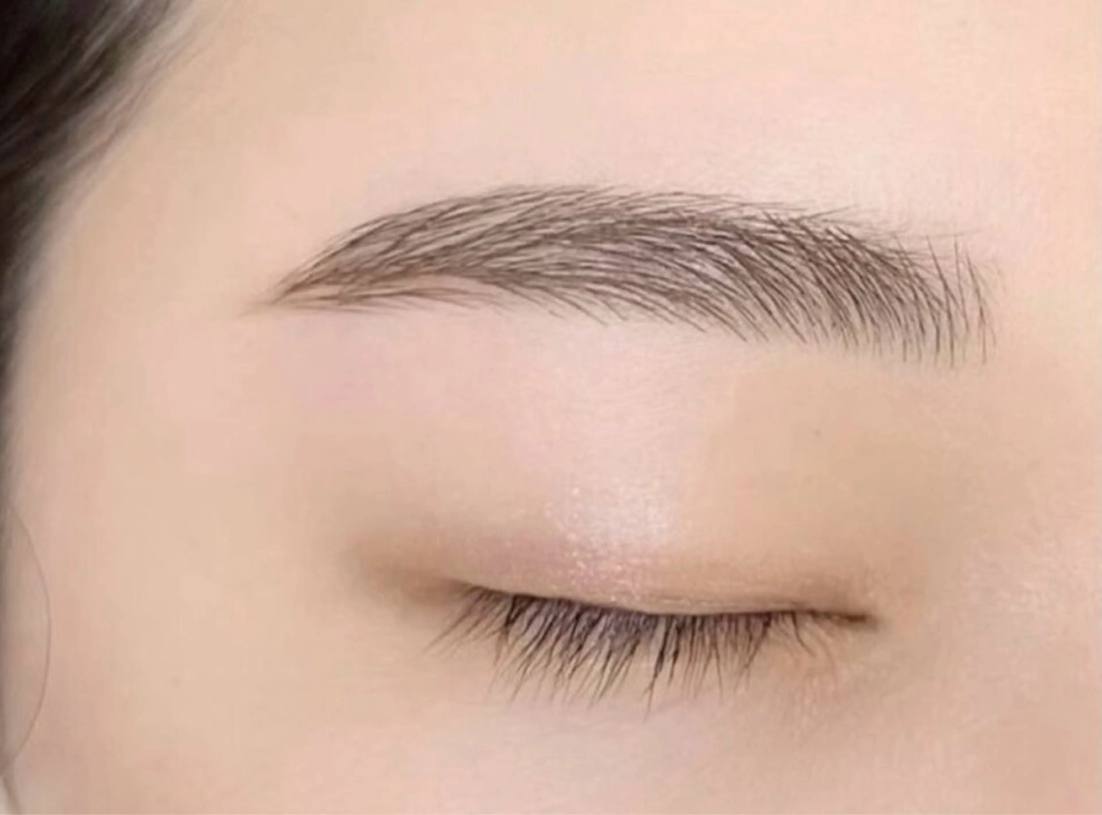 アイブロウ SourCil コレド日本橋のマツエク・マツパデザイン