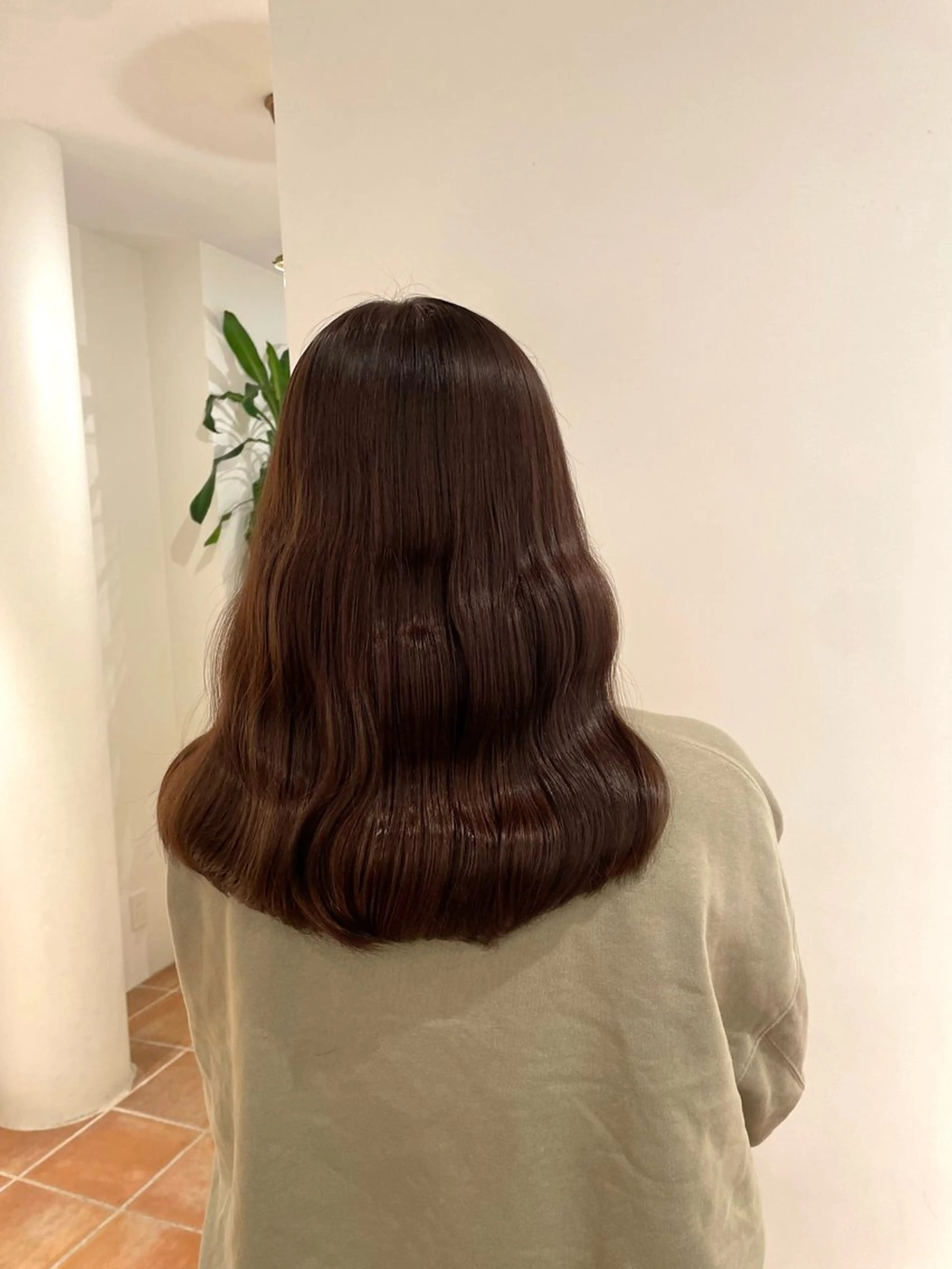 ミディアム ホリグチ ルナのヘアスタイル