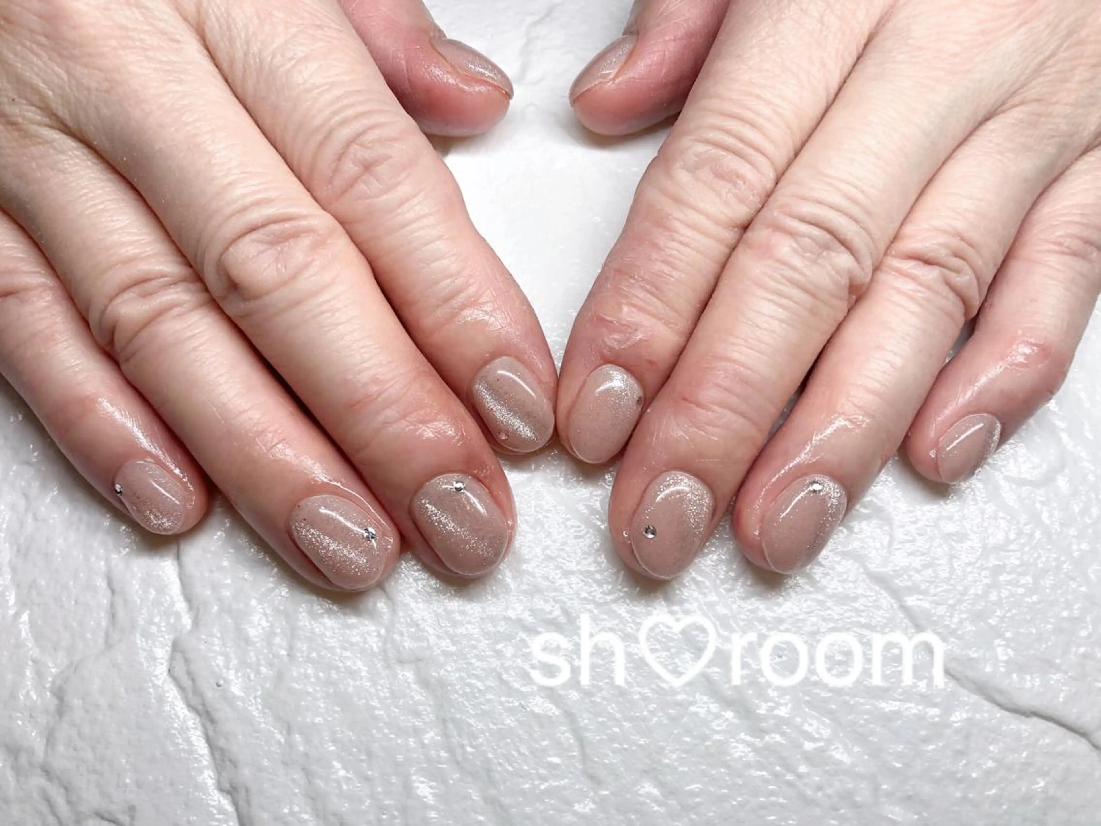 ネイル キラキラネイル 韓国ネイル マグネットネイル ミラーネイル ニュアンスネイル Nail salon Ruuのネイルデザイン