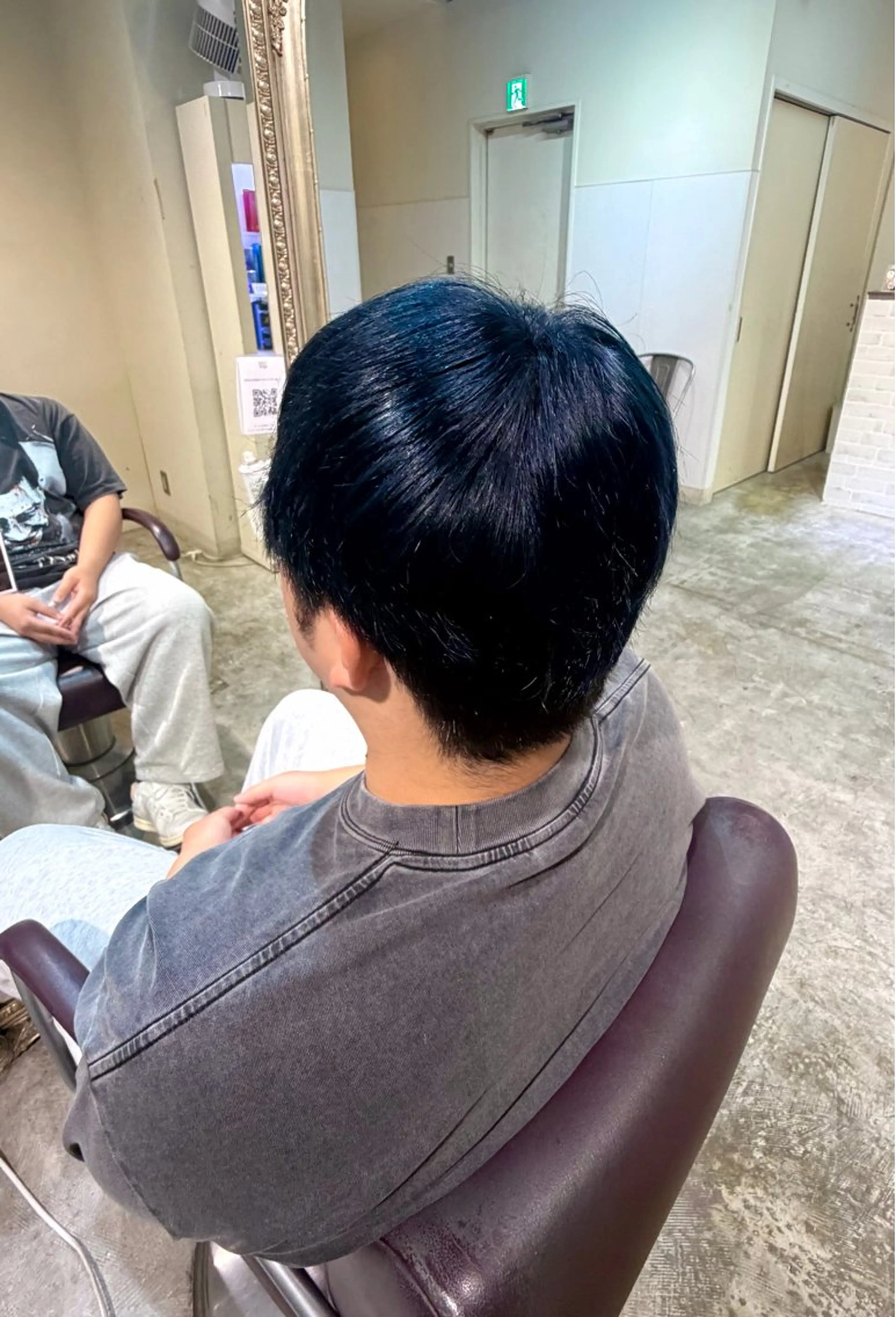 ショート ヘアカラー ユ ウカのヘアスタイル