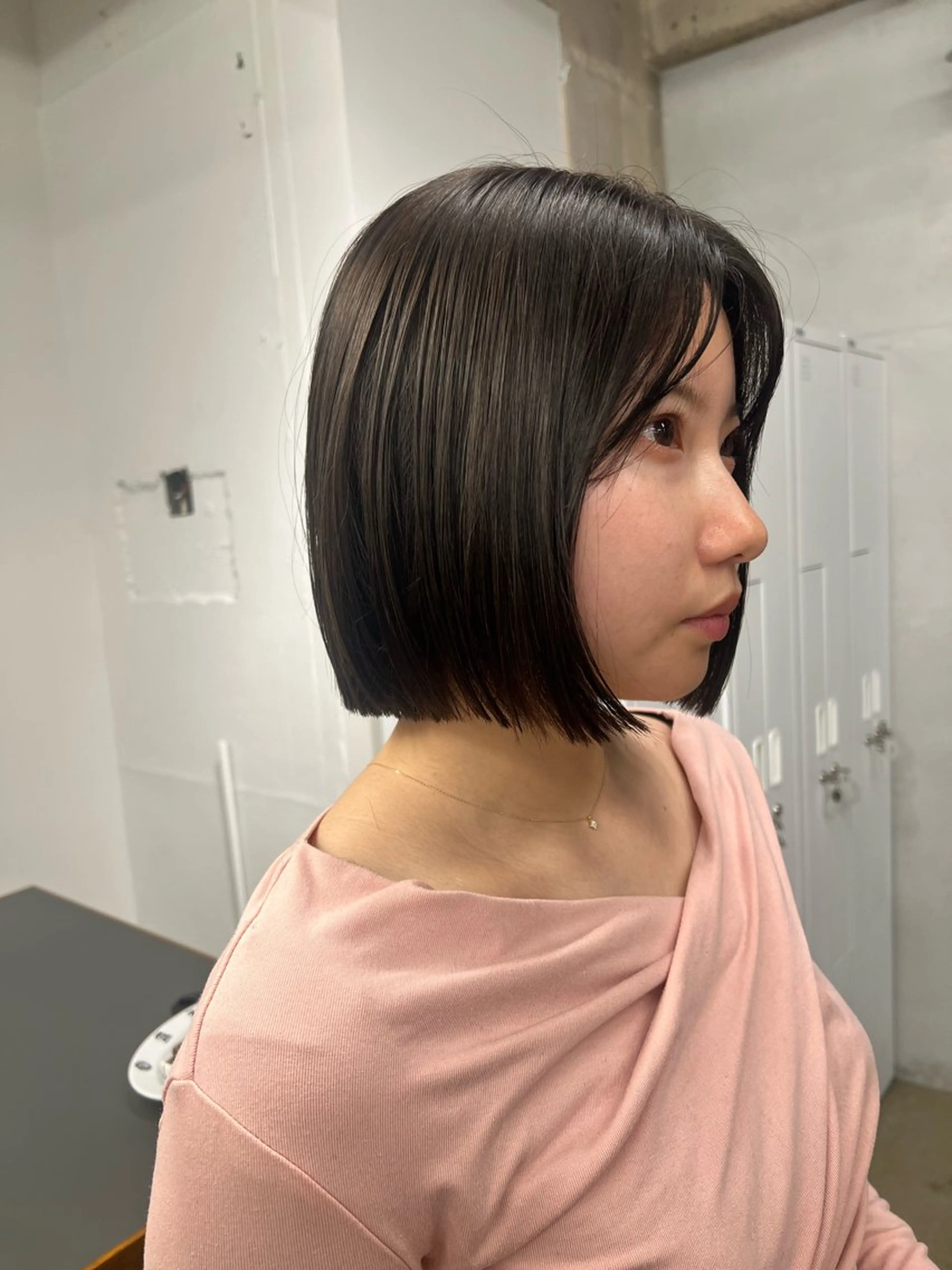 ショート ボブ 佐久間 萌のヘアスタイル
