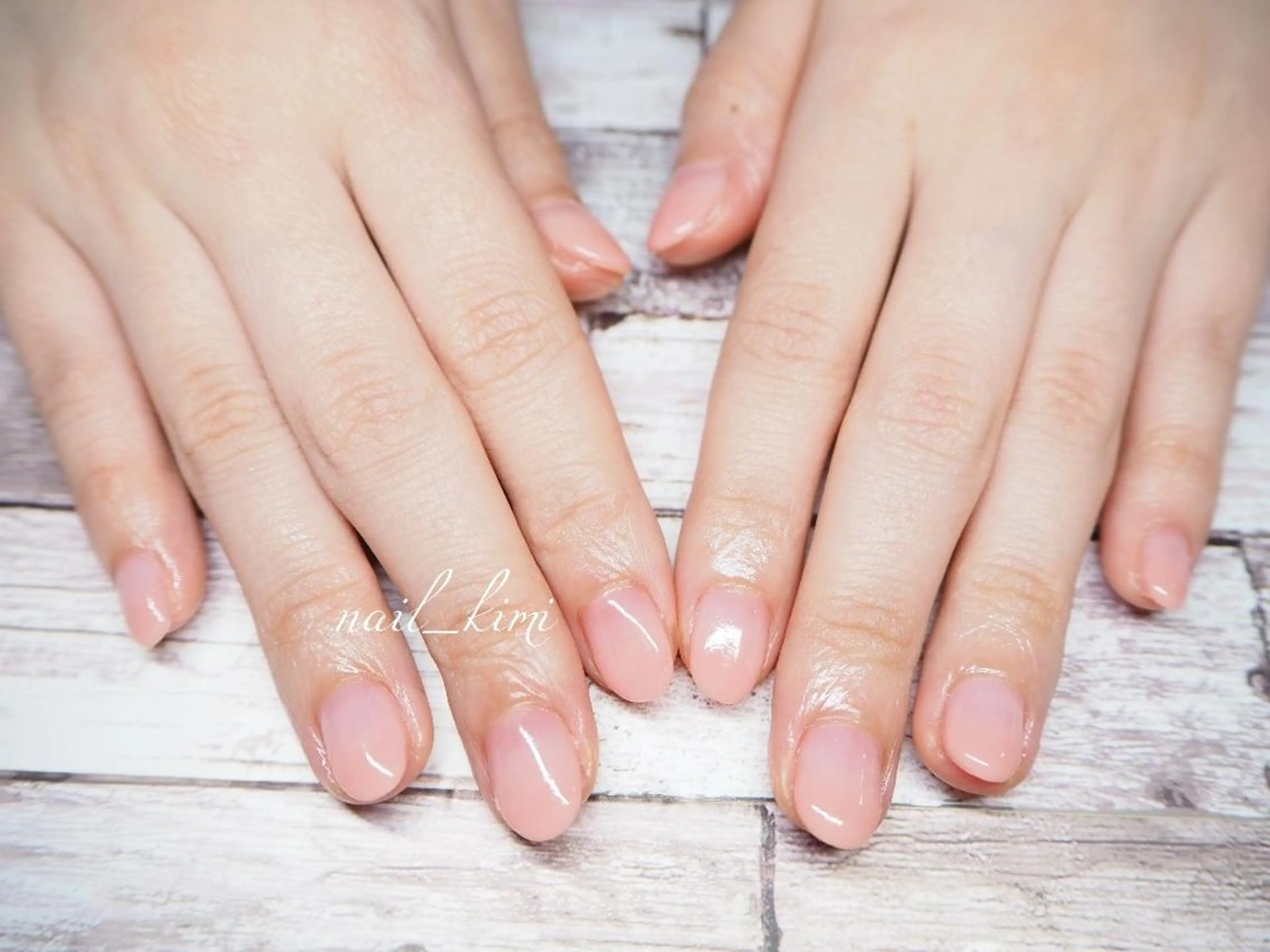 ネイル グラデーション ConneQt所属・ETHOSENSE. kimikaのネイルデザイン