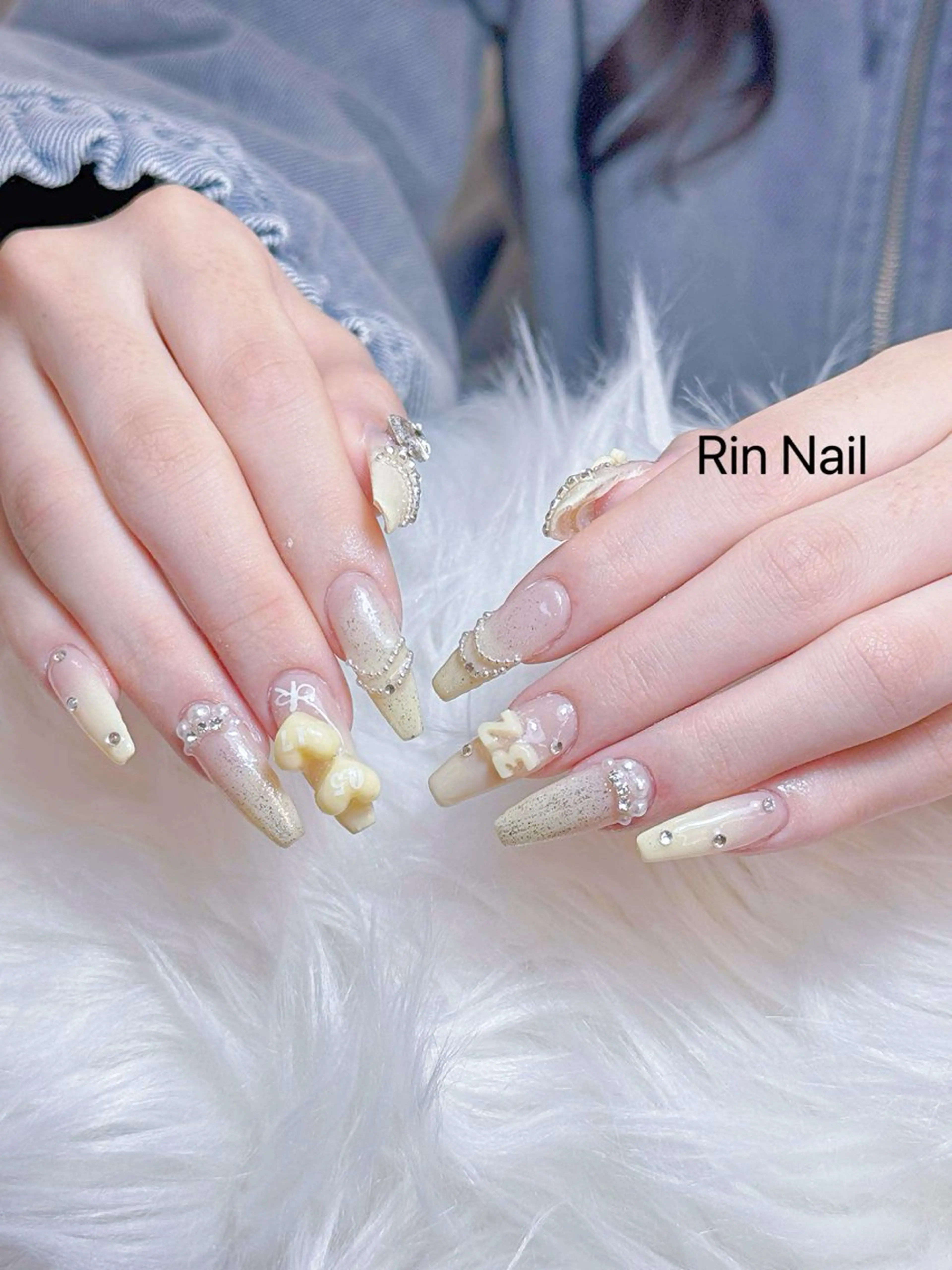 ネイル フレンチネイル ジェルネイル 韓国ネイル マグネットネイル ネイルチップ Rin Nail 新大久保店のネイルデザイン