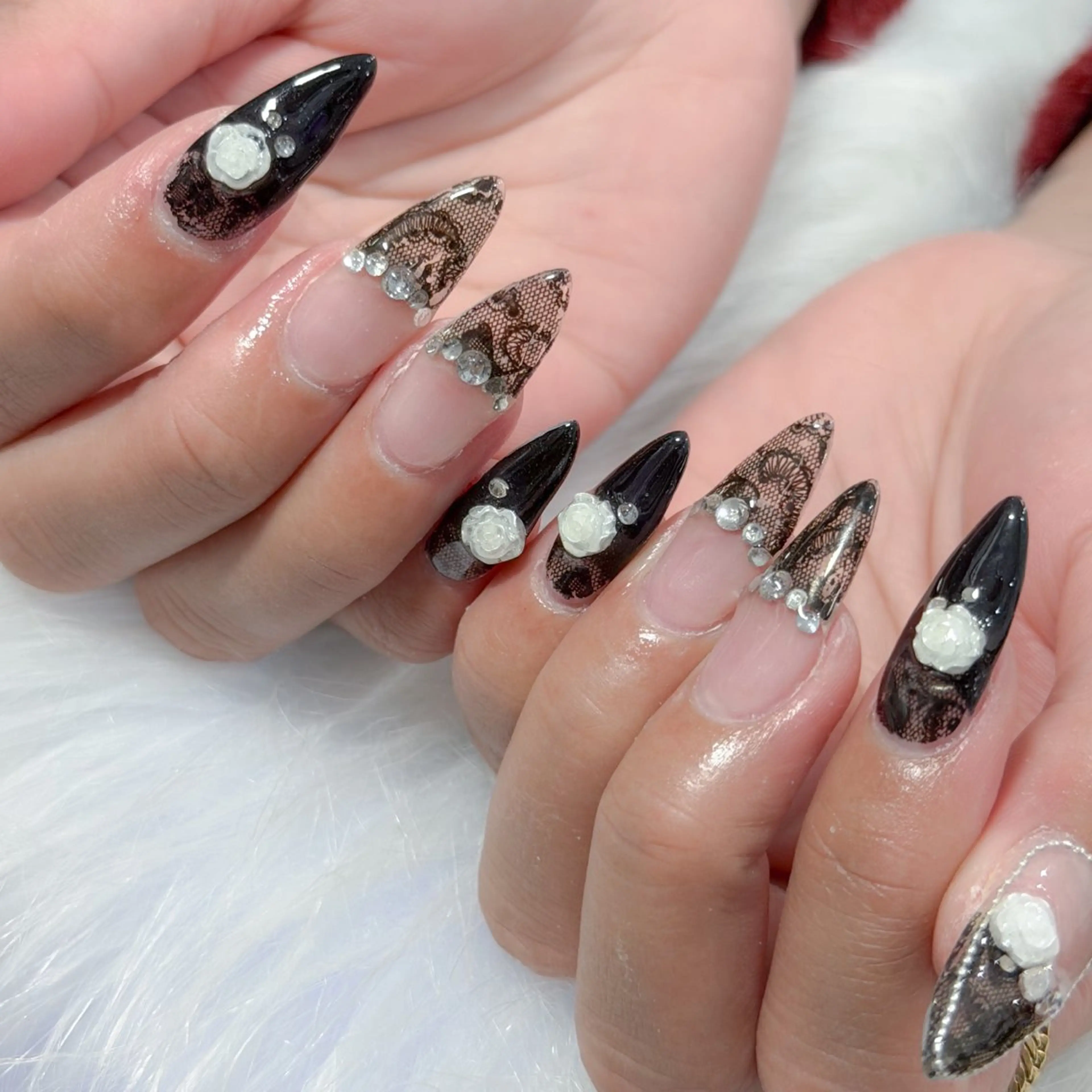 ネイル ハンドネイル LAVISH nanamiのネイルデザイン