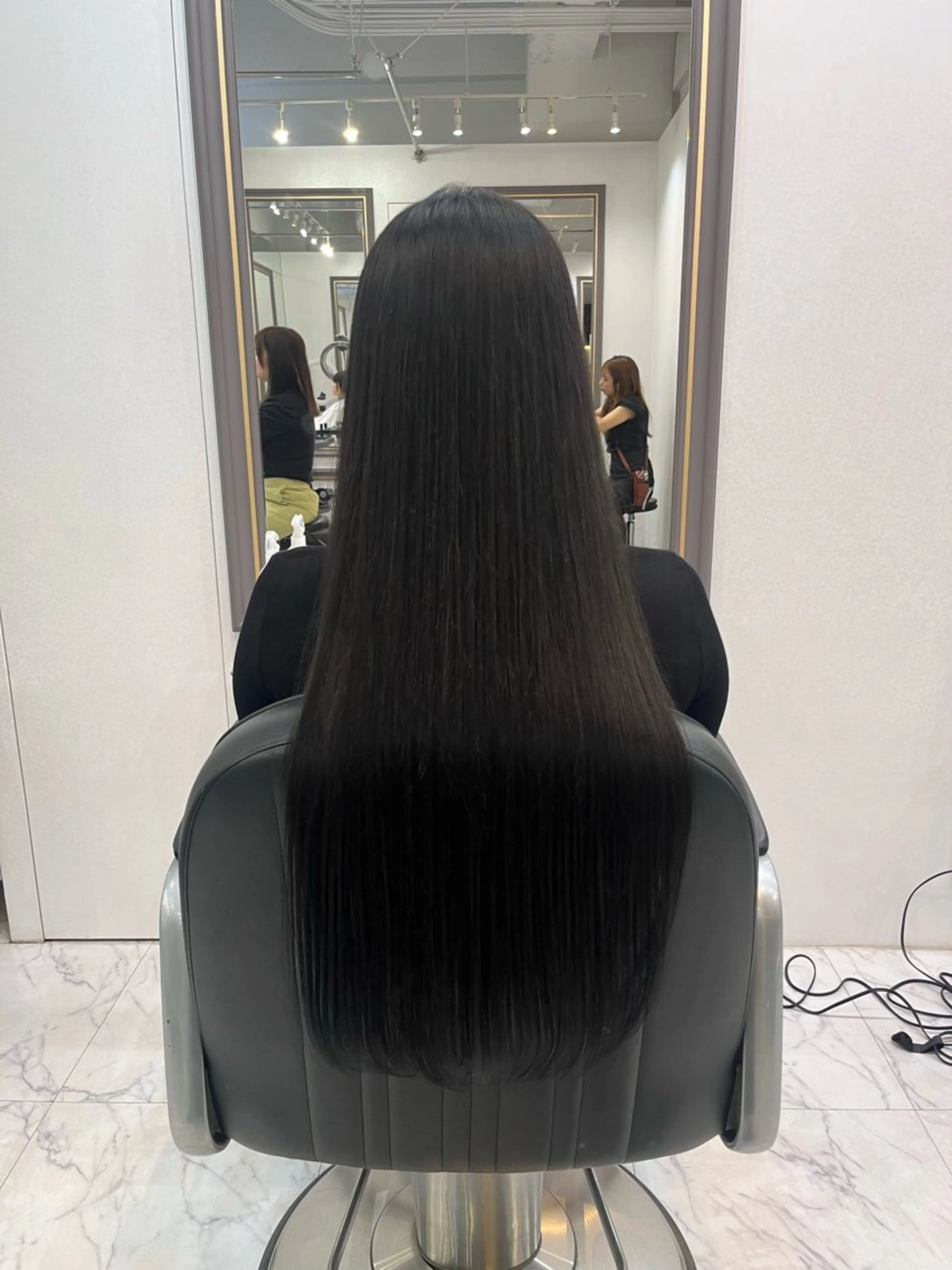 Hana🌷/ 透明感/艶髪/表参道のヘアスタイル