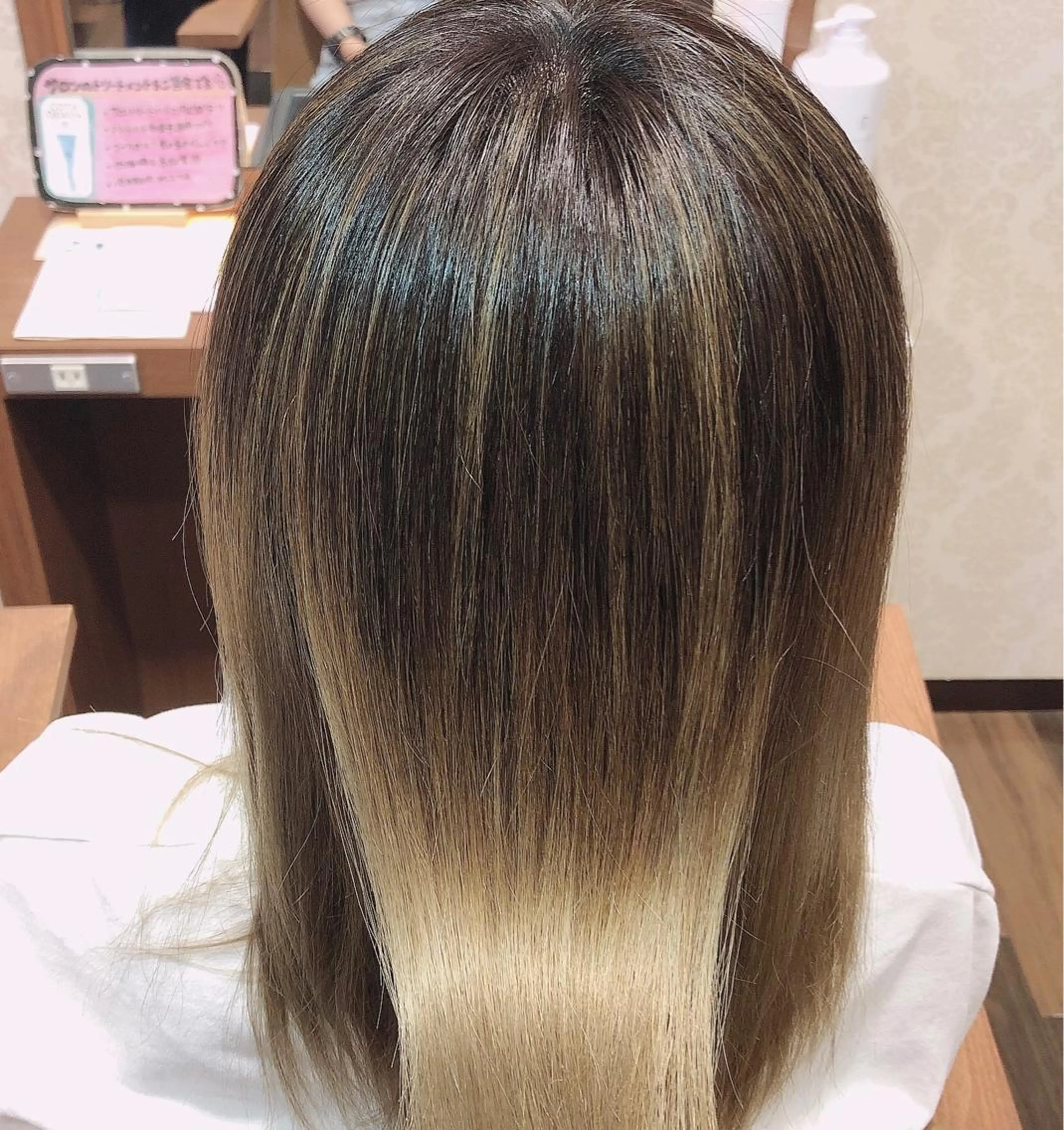 ロング みねぎし ふうかのヘアスタイル