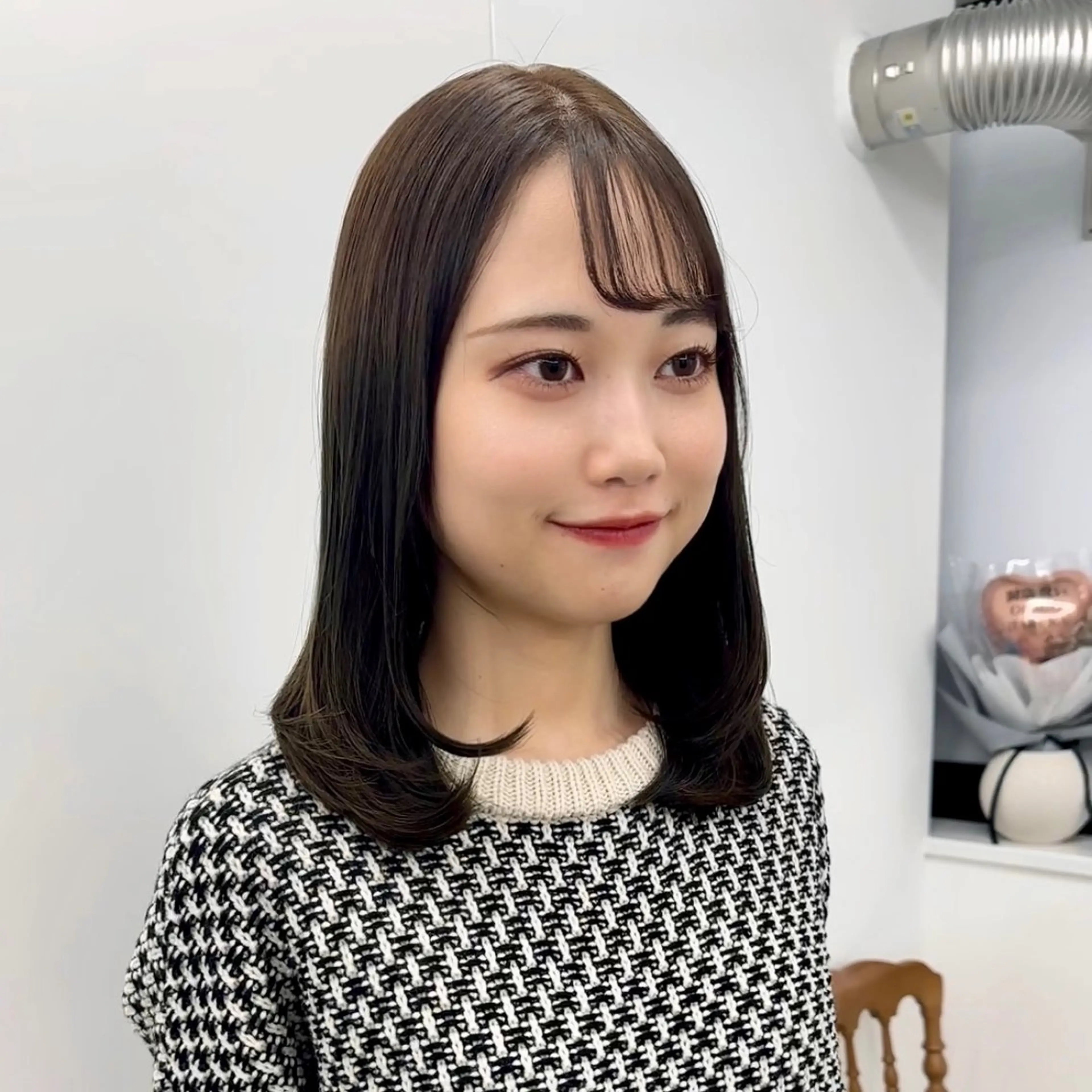 ミディアム カラー カット ヘアカラー トリートメント ブリーチなし/レイヤ ー特化🌈Tommyのヘアスタイル