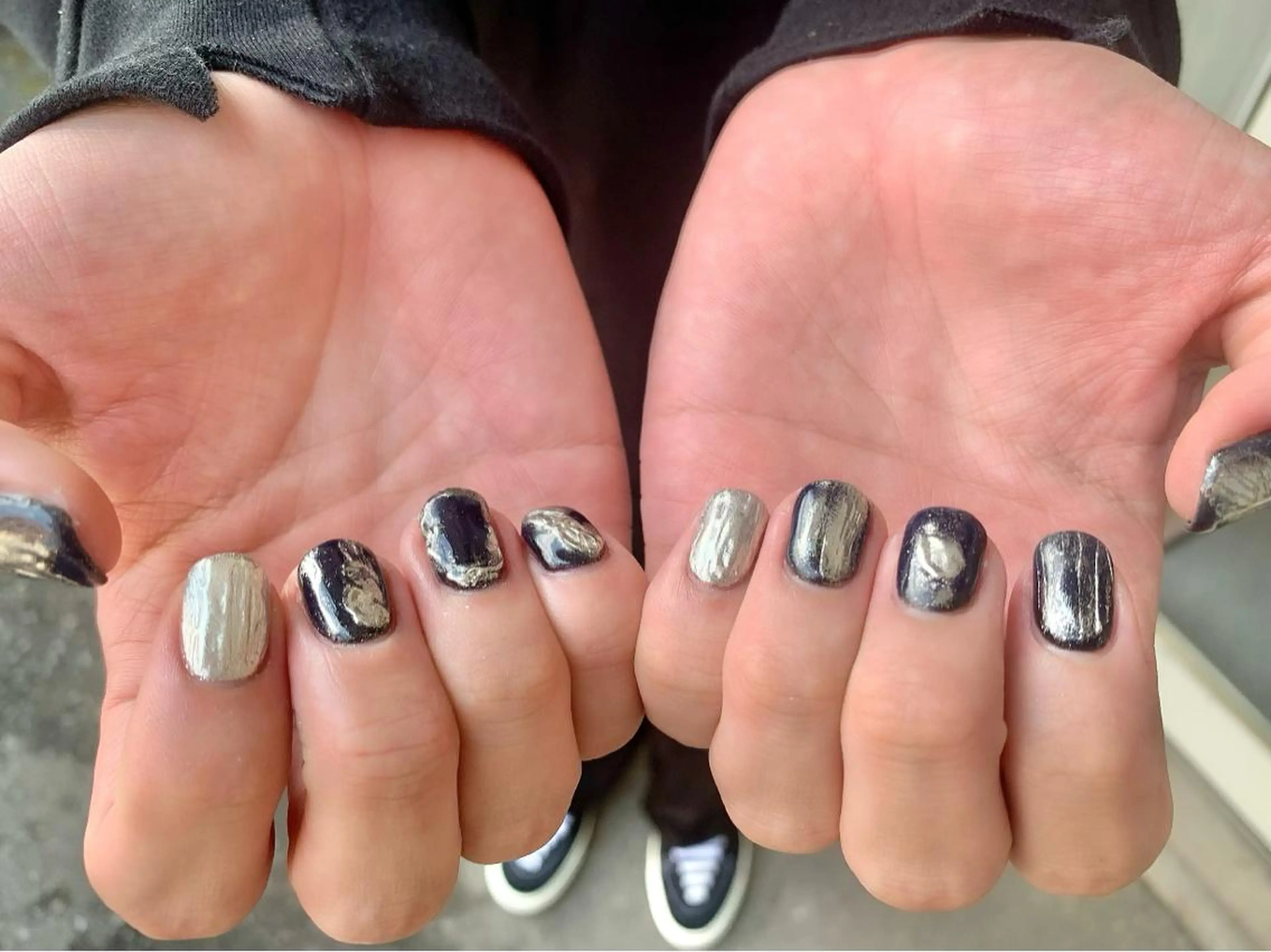 ネイル メンズネイル ミラーネイル ワンカラーネイル シルバー ハンドネイル Nail Salon　Ｋのネイルデザイン