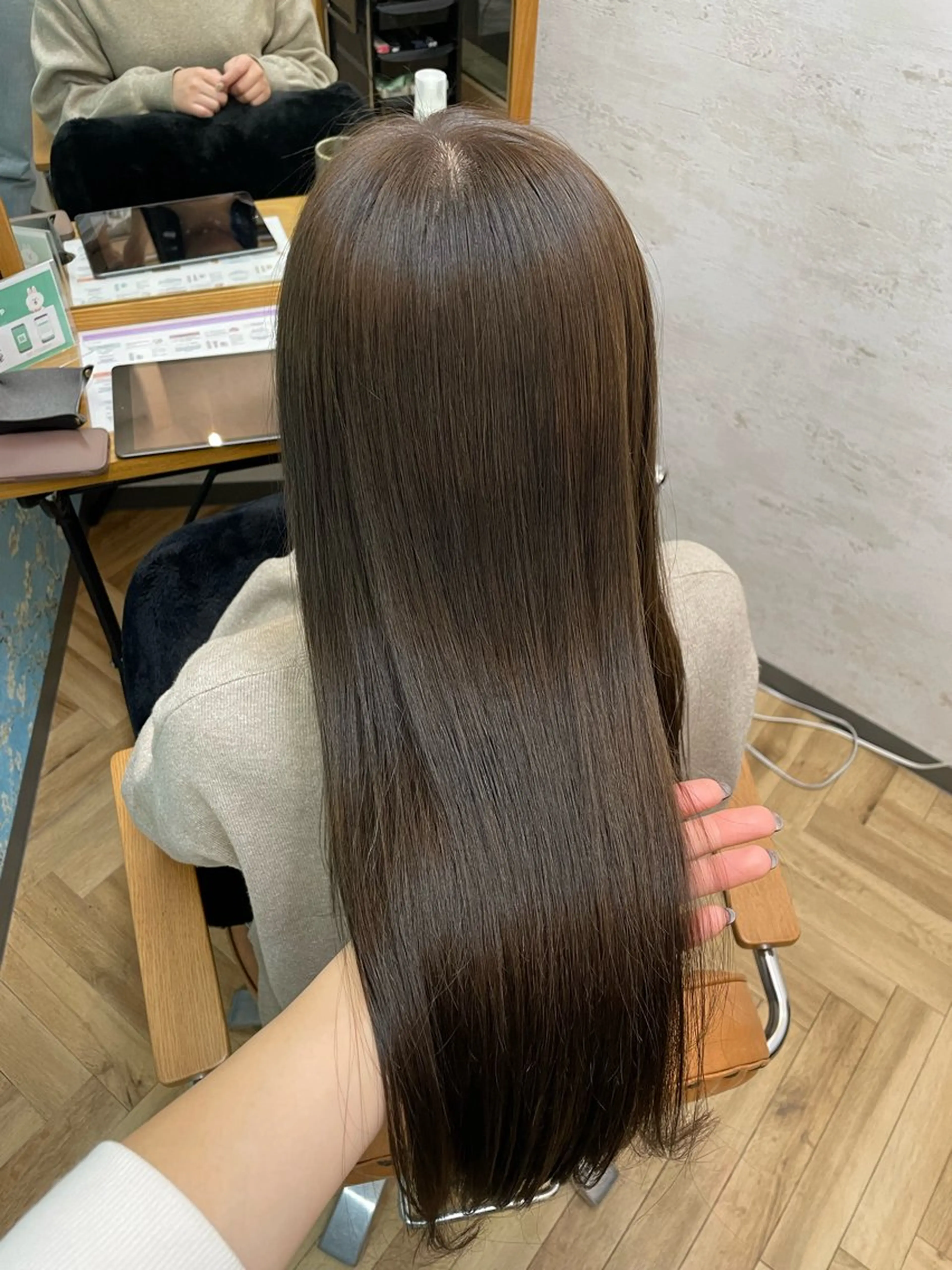 ダメージレス縮毛矯正+カット+イルミナカラー+oggiottoトリートメントの写真