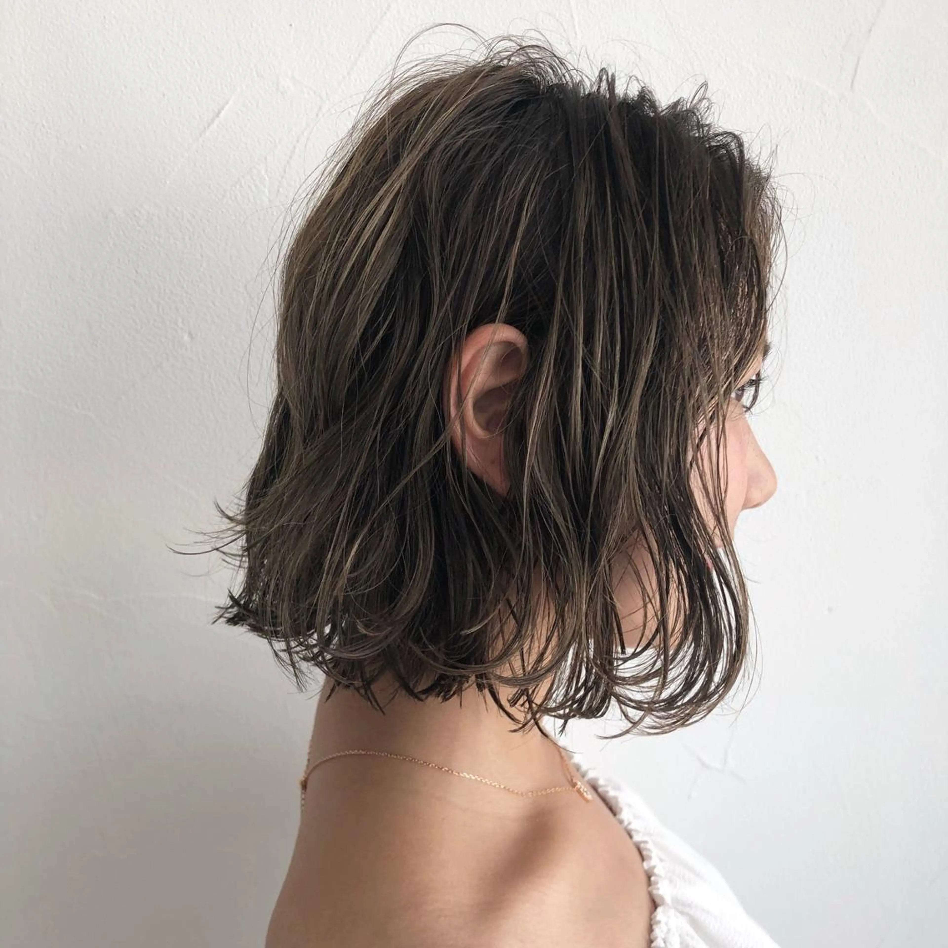 パーマ 三鷹で1番ショート ボブをカットする新谷のヘアスタイル