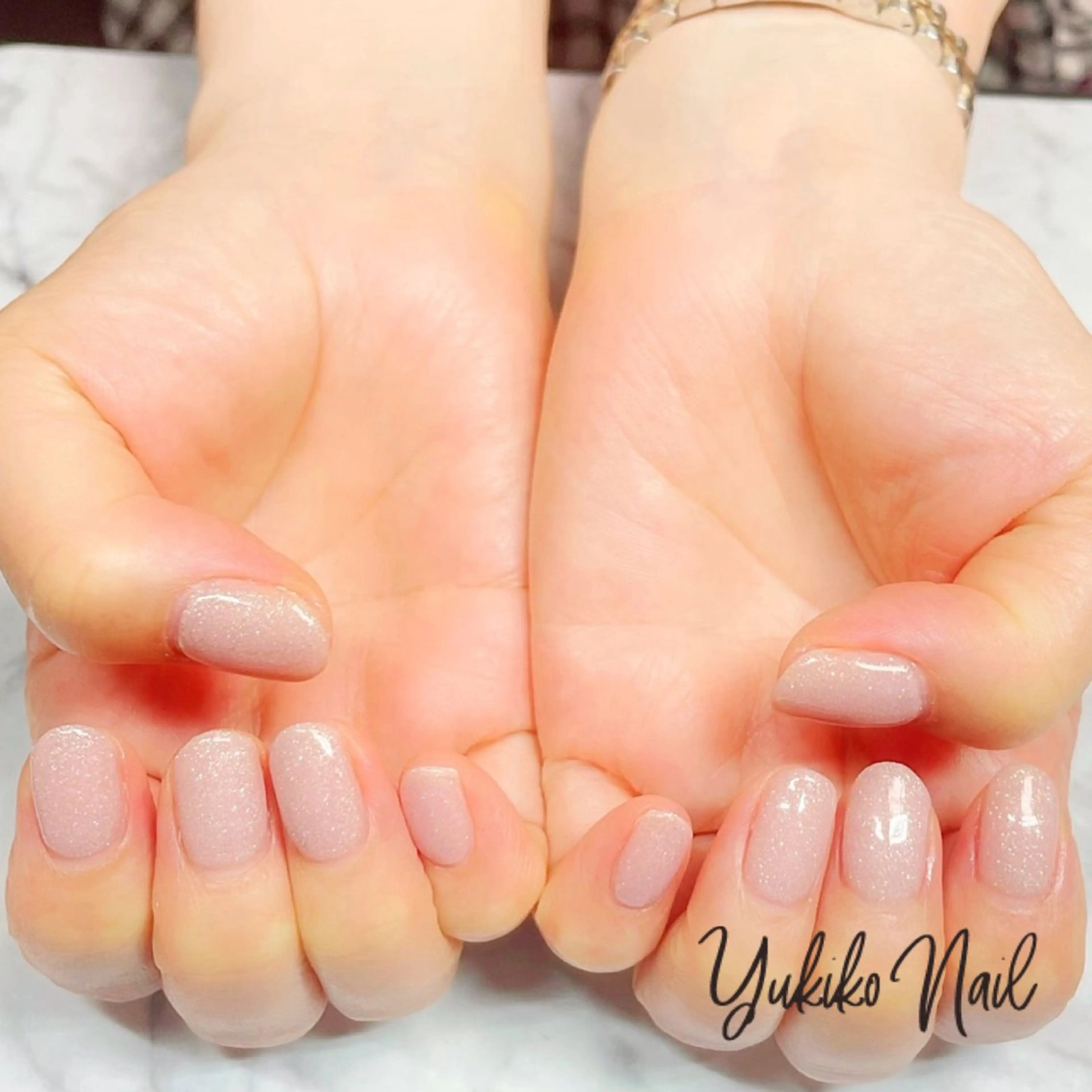 ネイル ラメ(グリッター) オフィスネイル ワンカラーネイル ピンク ピンクベージュ ユキコ ネイルのネイルデザイン