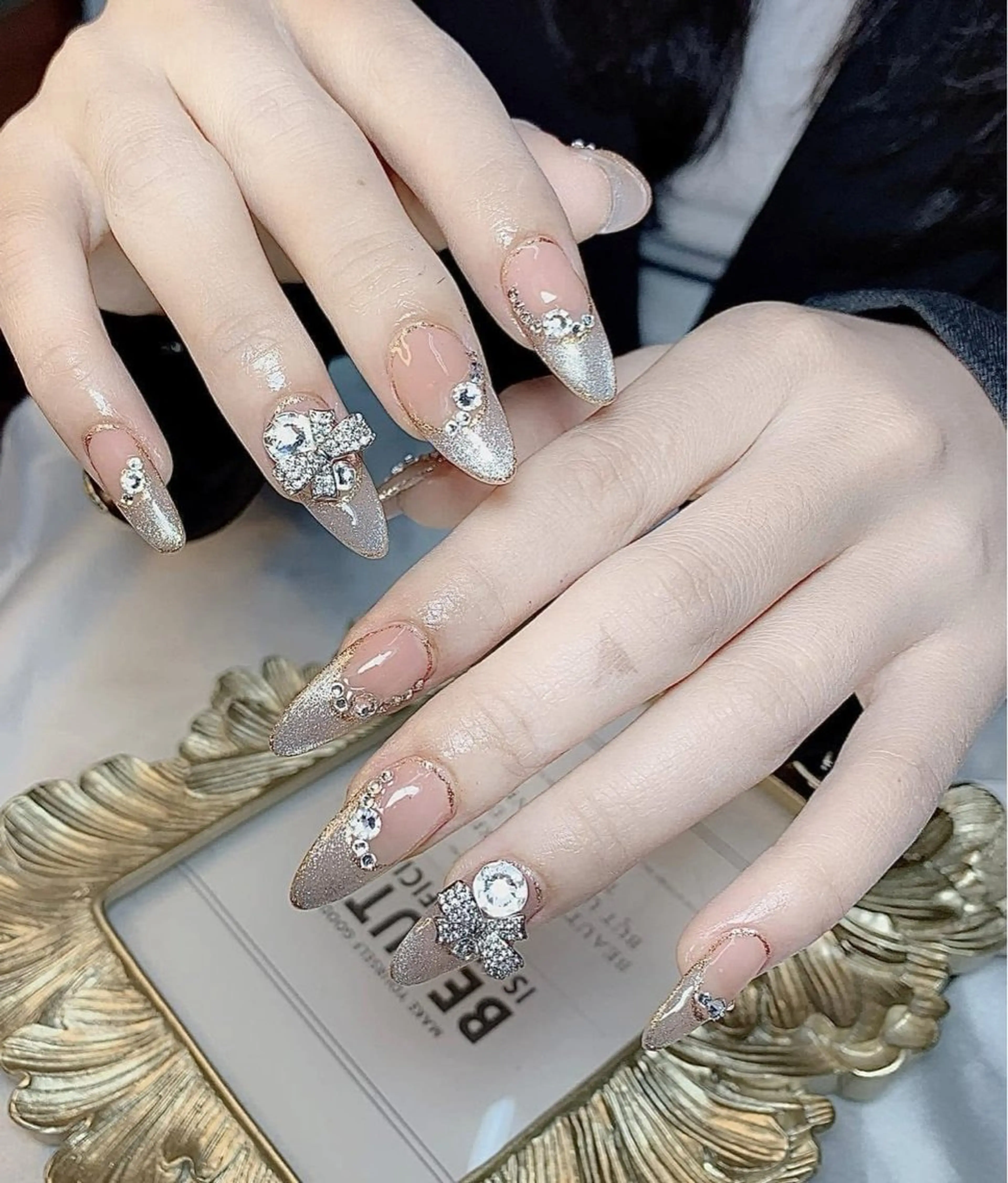 ネイル Minette nailHuongのネイルデザイン