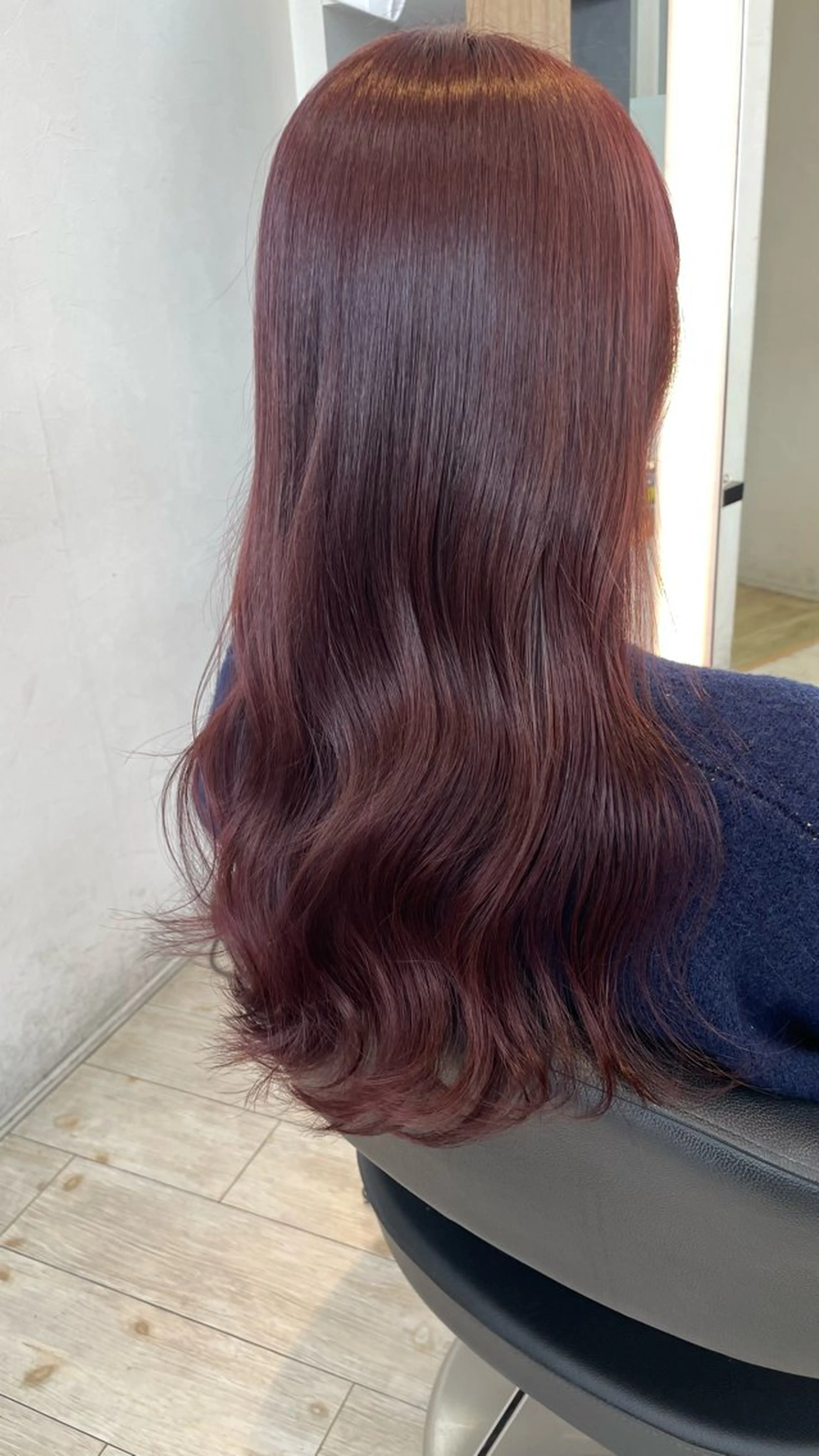 ロング カラー ブリーチ/髪質改善/ ハイトーン/暖色のヘアスタイル