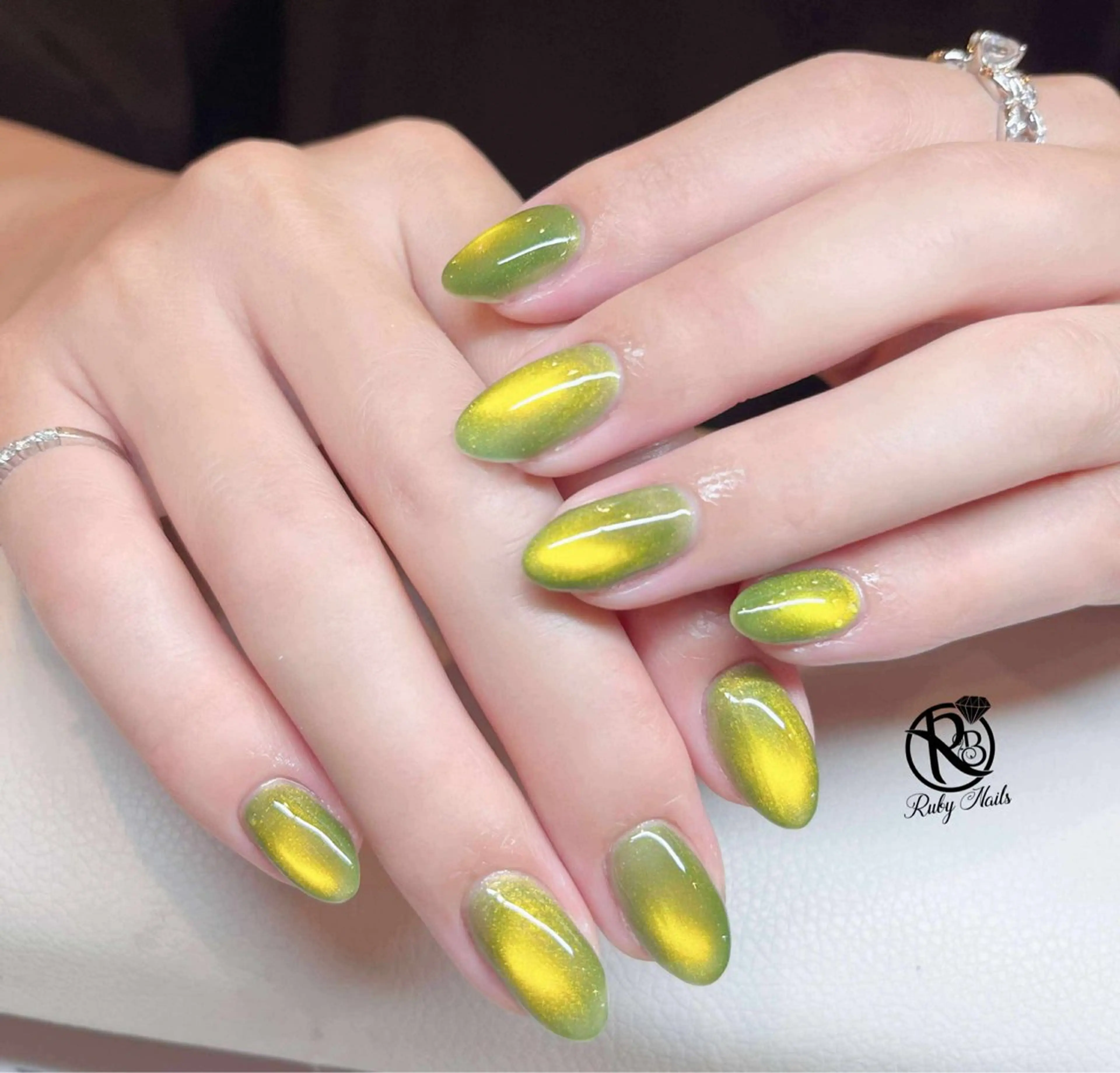 ネイル チークネイル フットネイル フレンチネイル グラデーション キラキラネイル ハンドネイル RUBY Nail 日暮里店のネイルデザイン