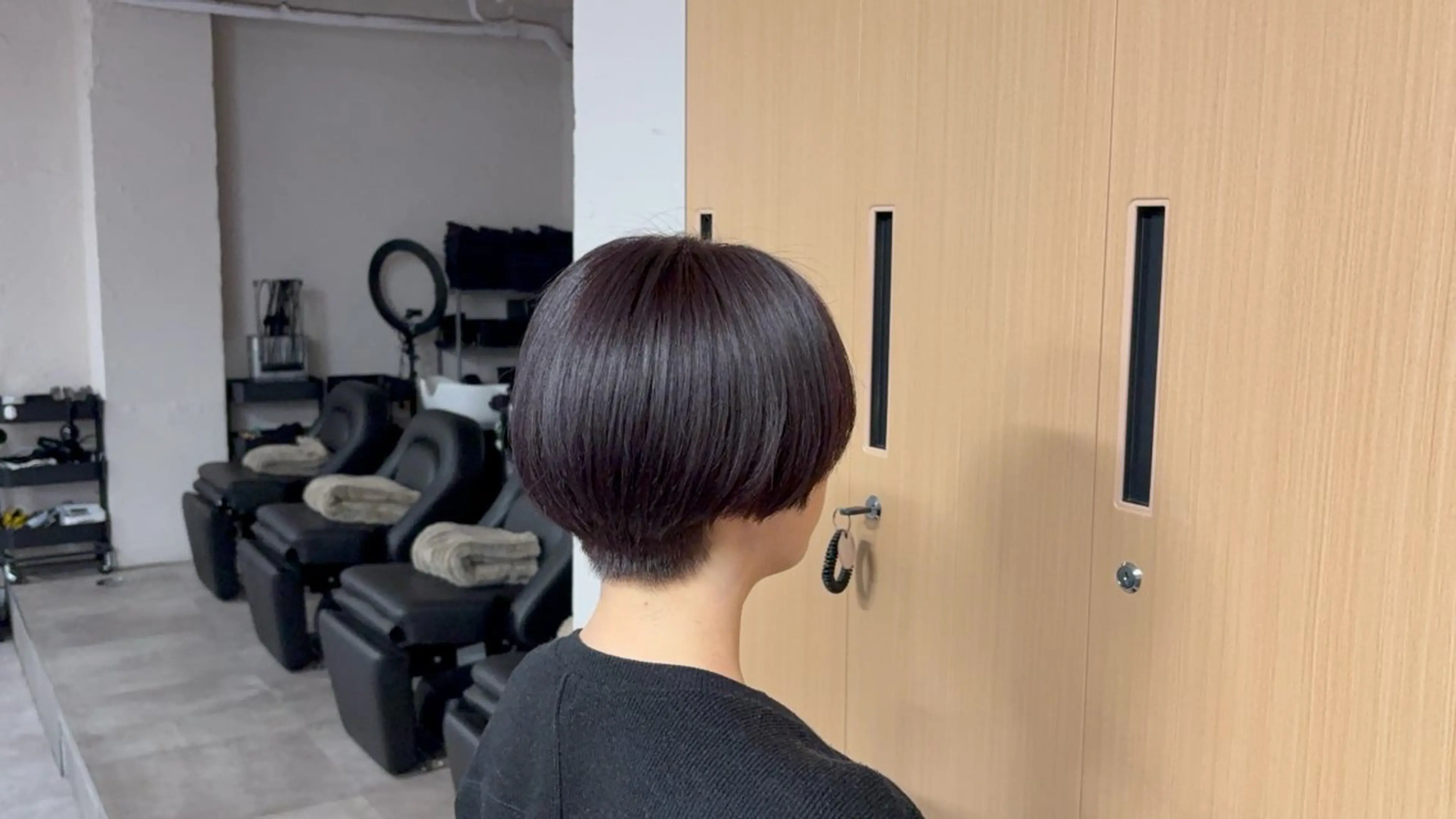 ショート ヘアカラー tokute 中野真咲🐺のヘアスタイル