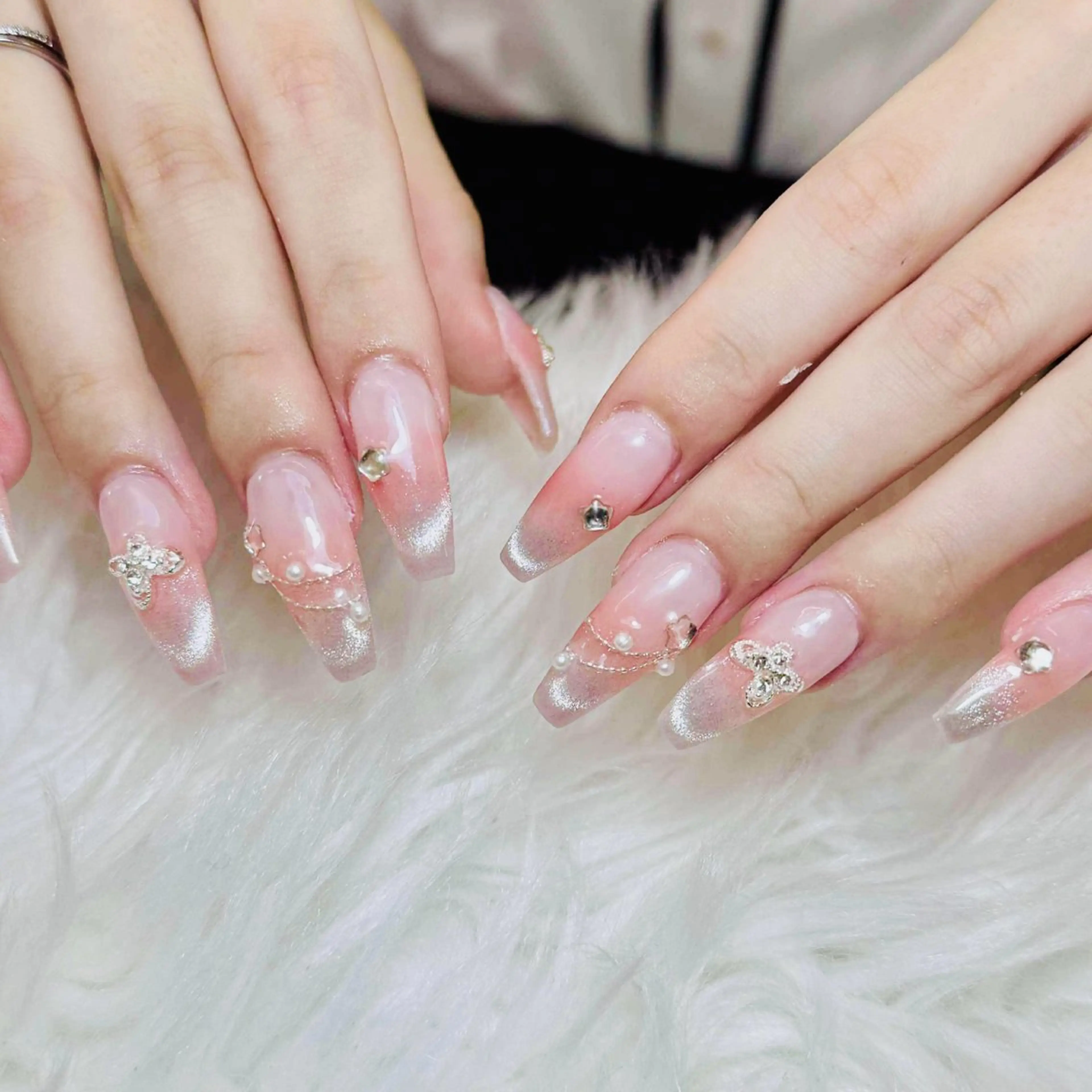 ネイル チークネイル 長さ出し フラッシュネイル フレンチネイル グラデーション ハンドネイル AN NAIL SALONのネイルデザイン
