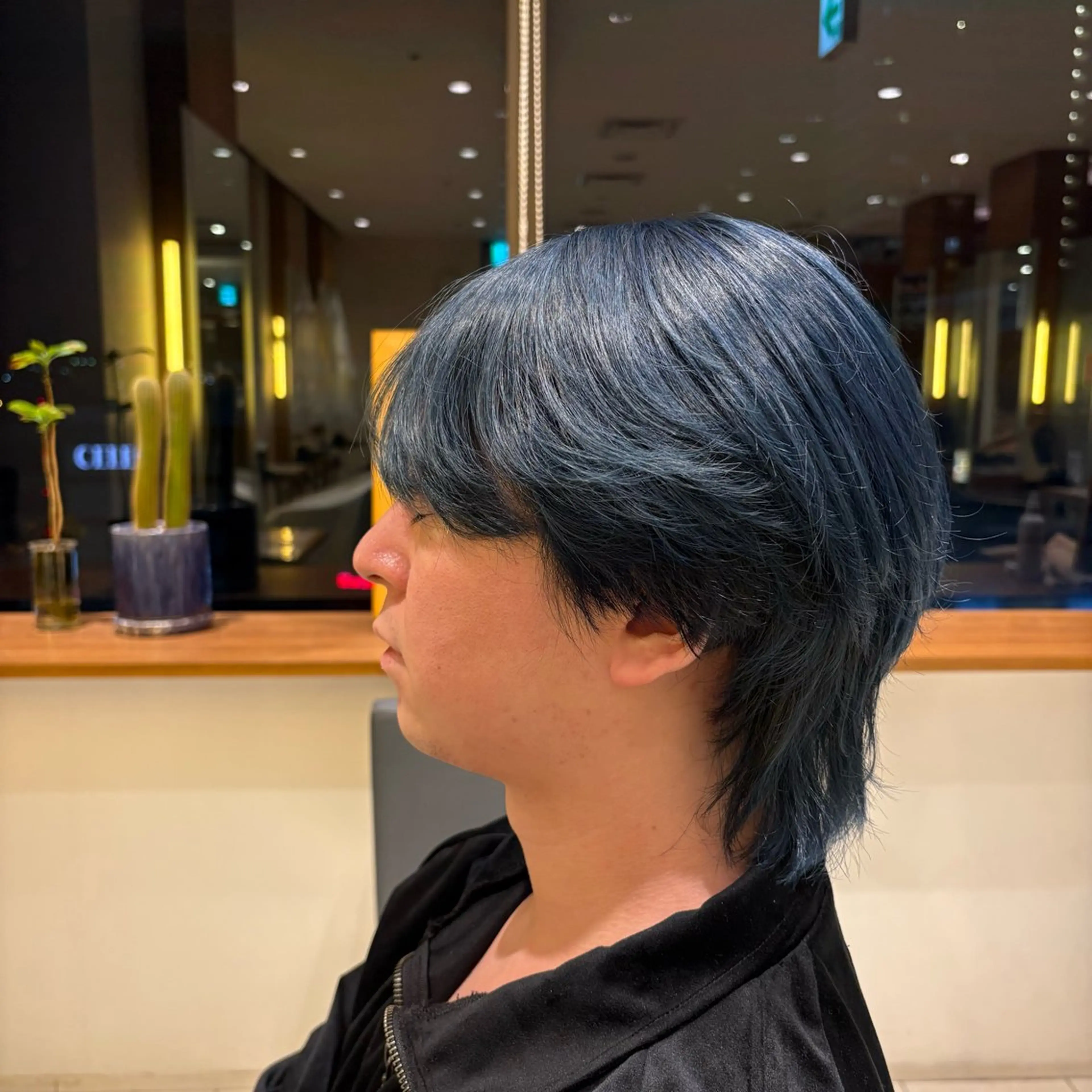 カラー 森田 玲央のヘアスタイル