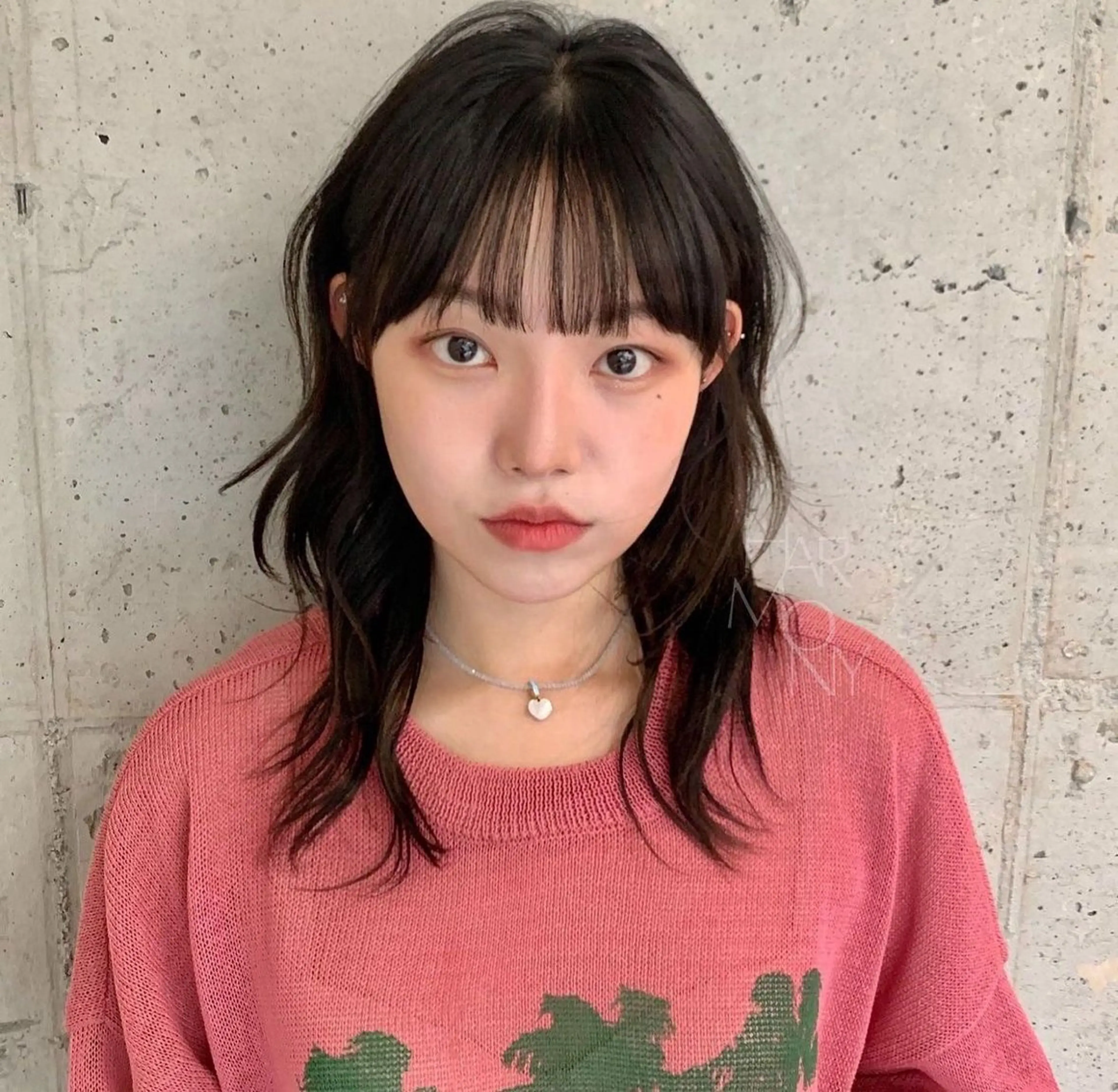 ミディアム カット無料内田 海香のヘアスタイル