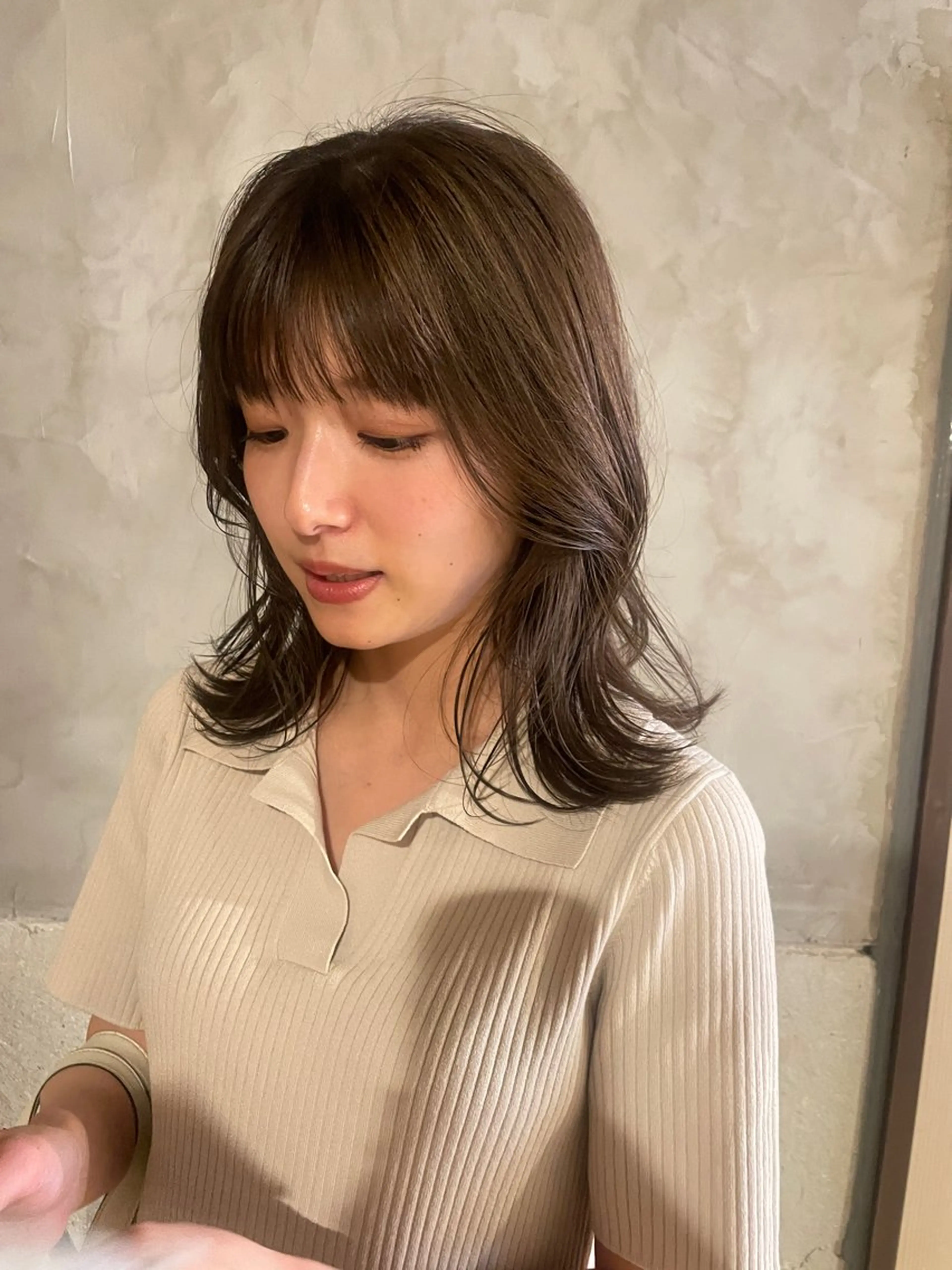 セミロング カラー カット ヘアカラー トリートメント さの あやねのヘアスタイル