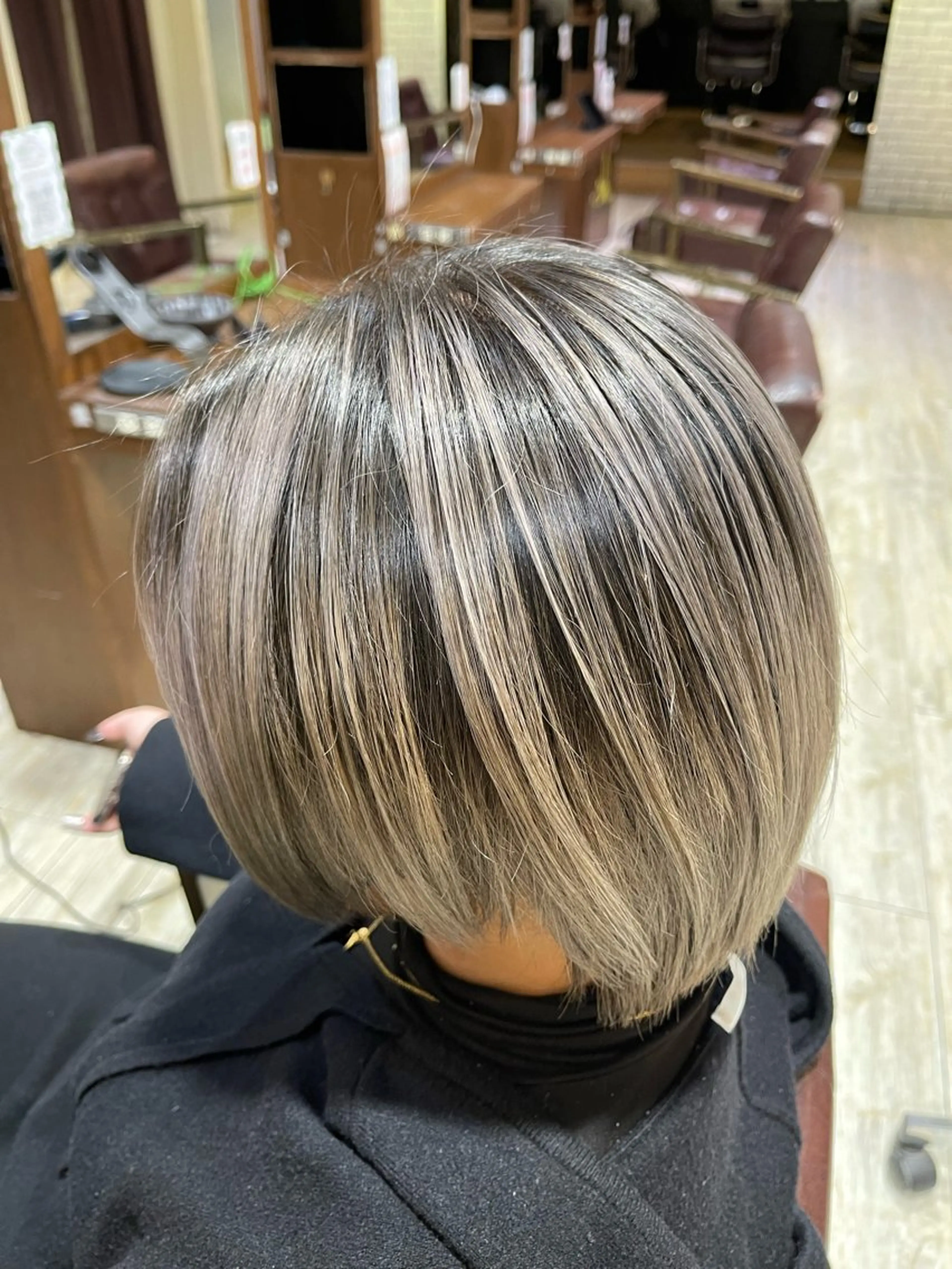 ショート カラー カット ヘアカラー トリートメント 海外レイヤー/ レイヤーカット/和田のヘアスタイル