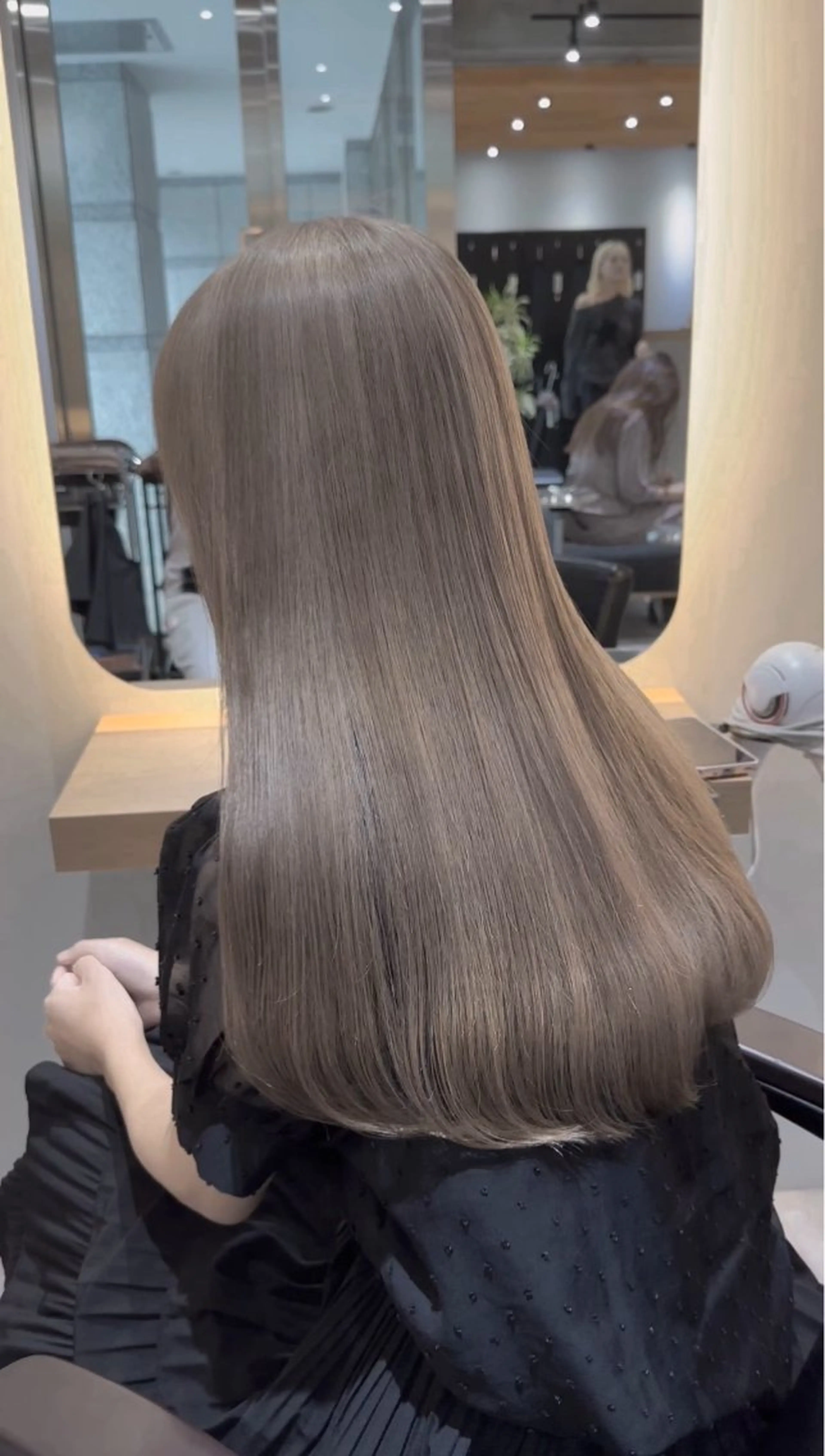 ロング カラー ヘアカラー トリートメント レイヤーカット/ ブリーチカラー/雅人のヘアスタイル