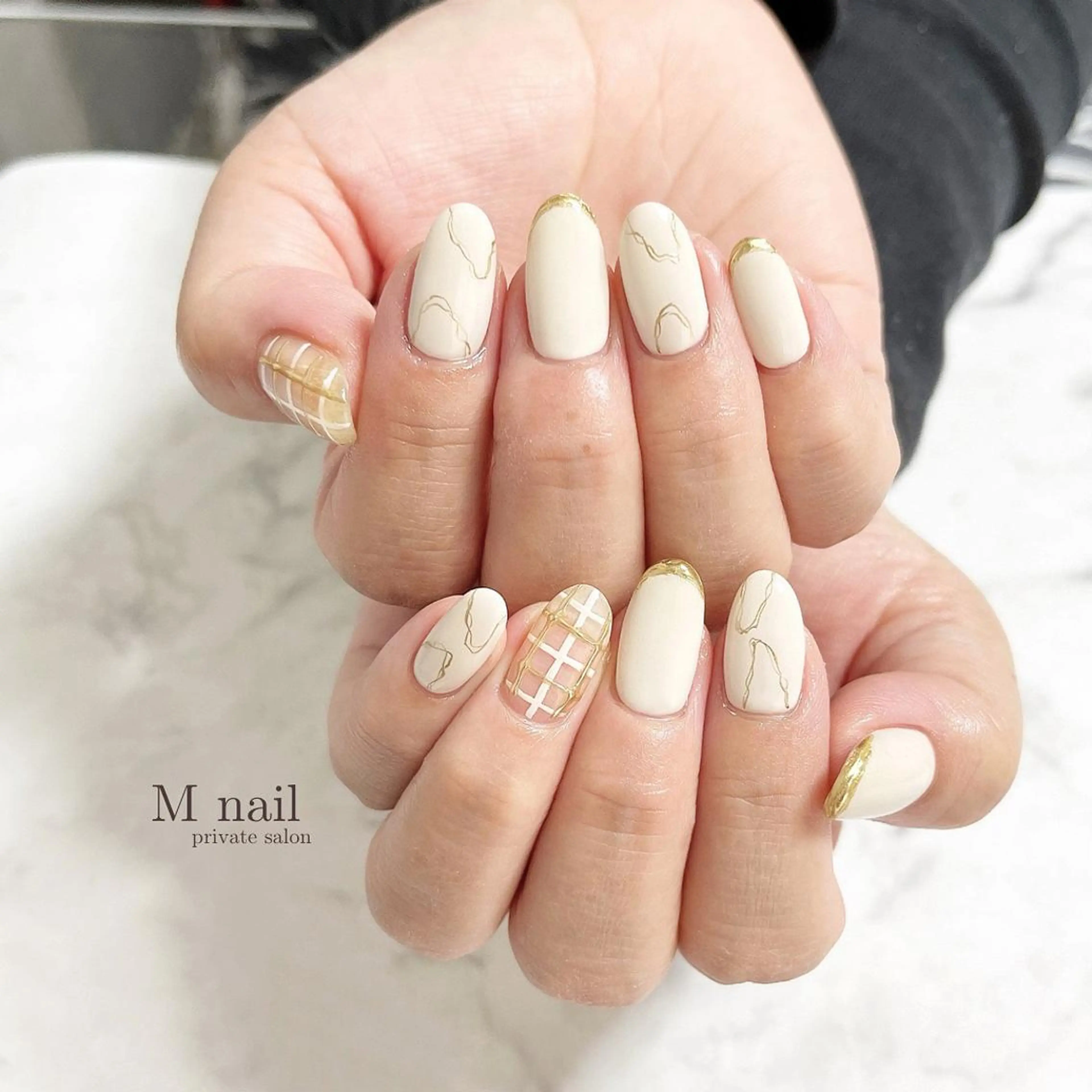 ネイル 持ち込み ハンドネイル M nailのネイルデザイン