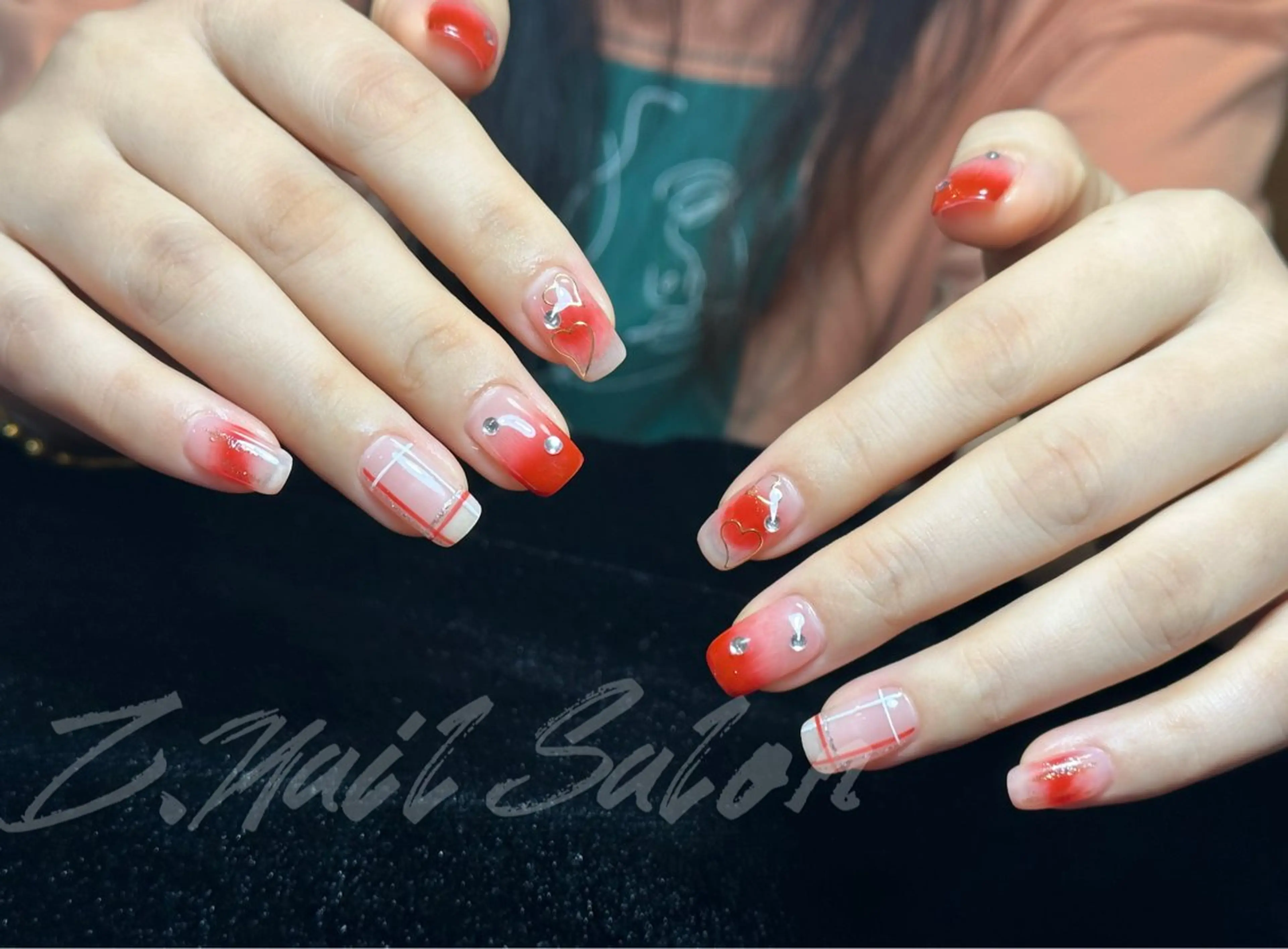 ネイル 韓国ネイル 持ち込み スカルプネイル シンプルネイル ワンホンネイル ハンドネイル Z.Nail Salonのネイルデザイン