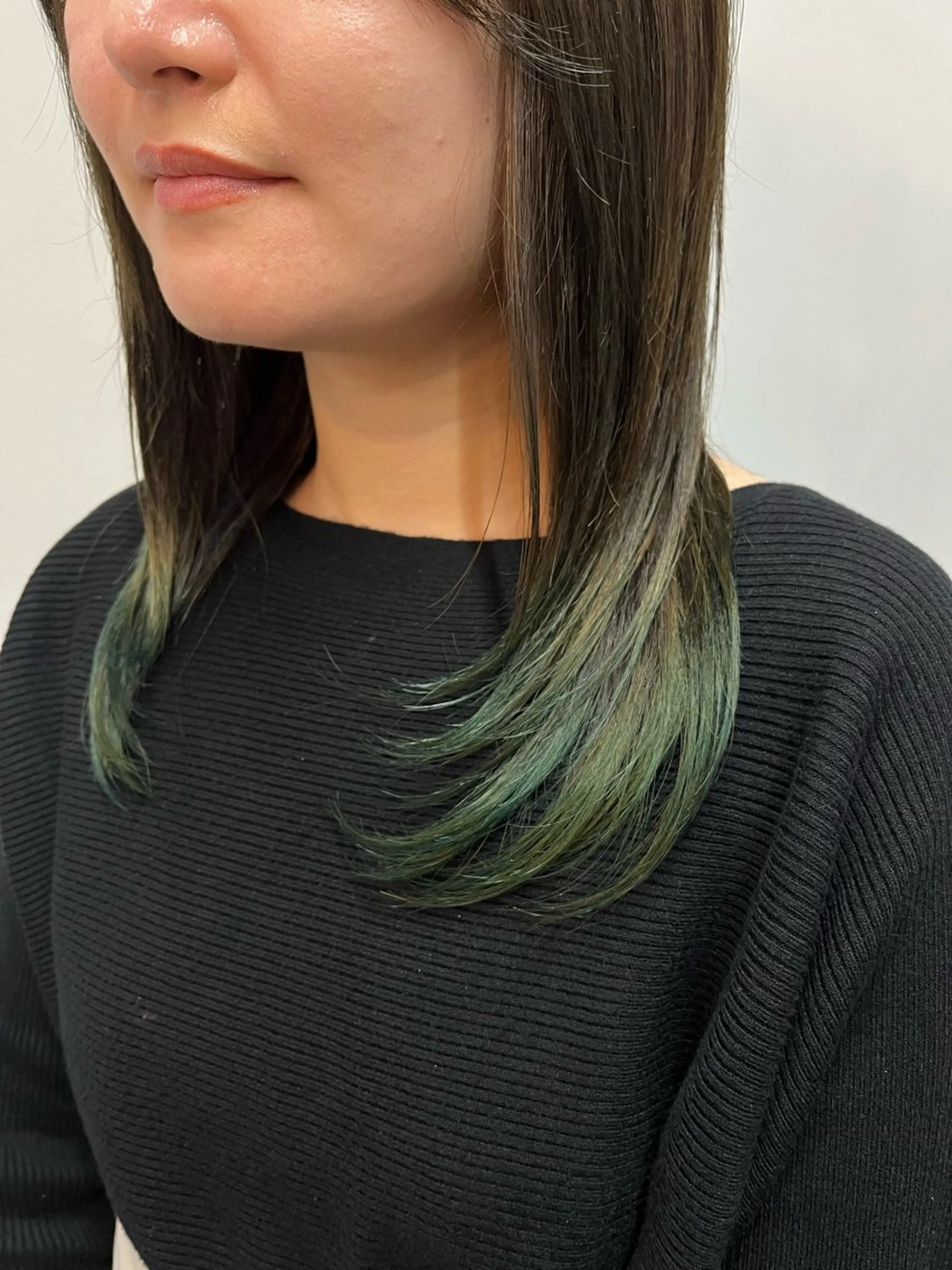 セミロング ROCCO east MIYOのヘアスタイル