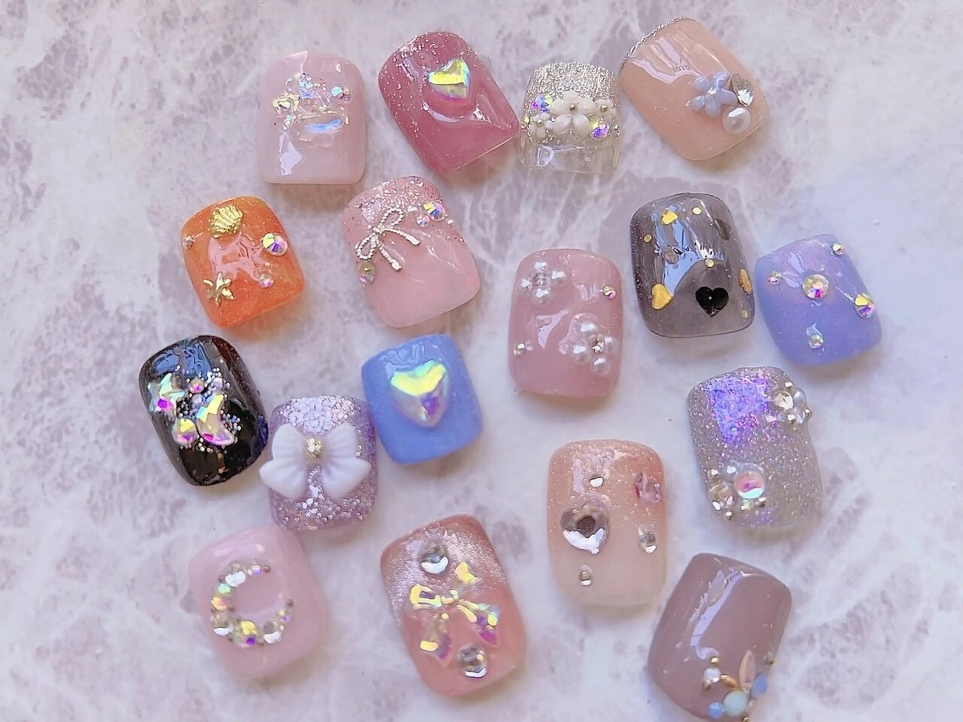 【フットジェル】初回オフ無料フットジェル2色アート2本 新規9,980再来10,980の写真