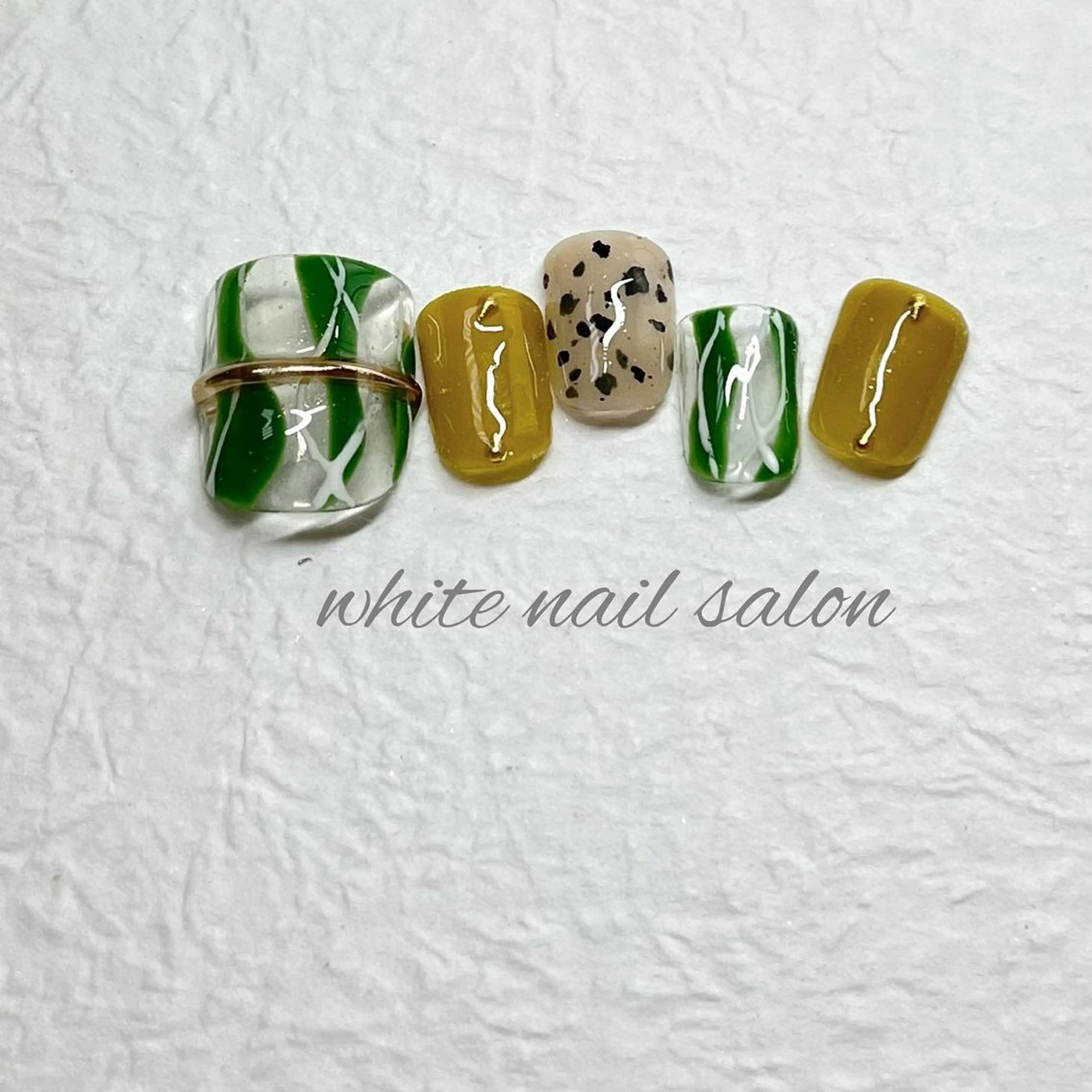 ネイル ジェルネイル ハードジェル ラメ(グリッター) 持ち込み ソフトジェル フットネイル white nail salonのネイルデザイン