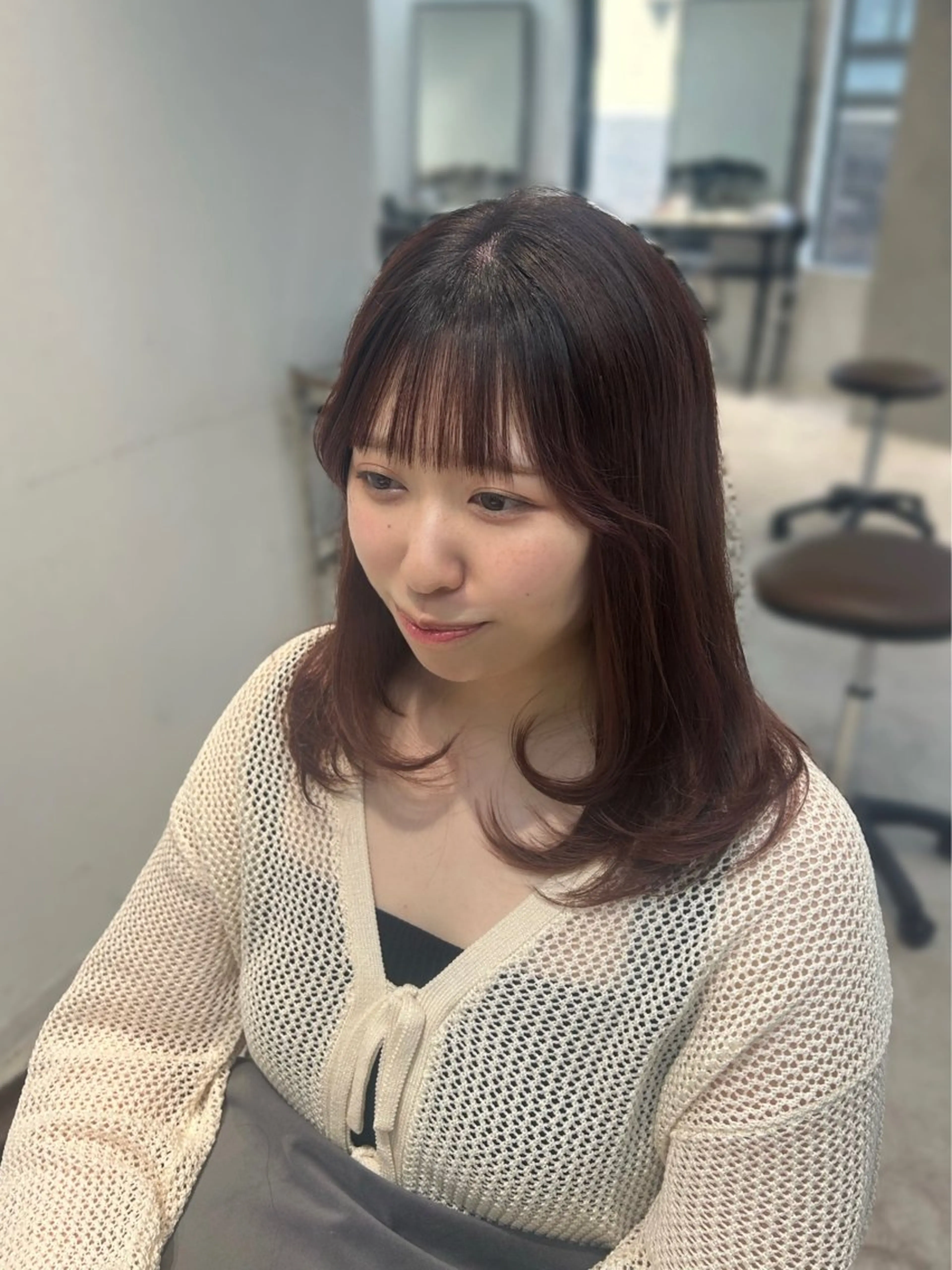 セミロング カラー ninaアイドル前髪 ×透明感🎀のヘアスタイル