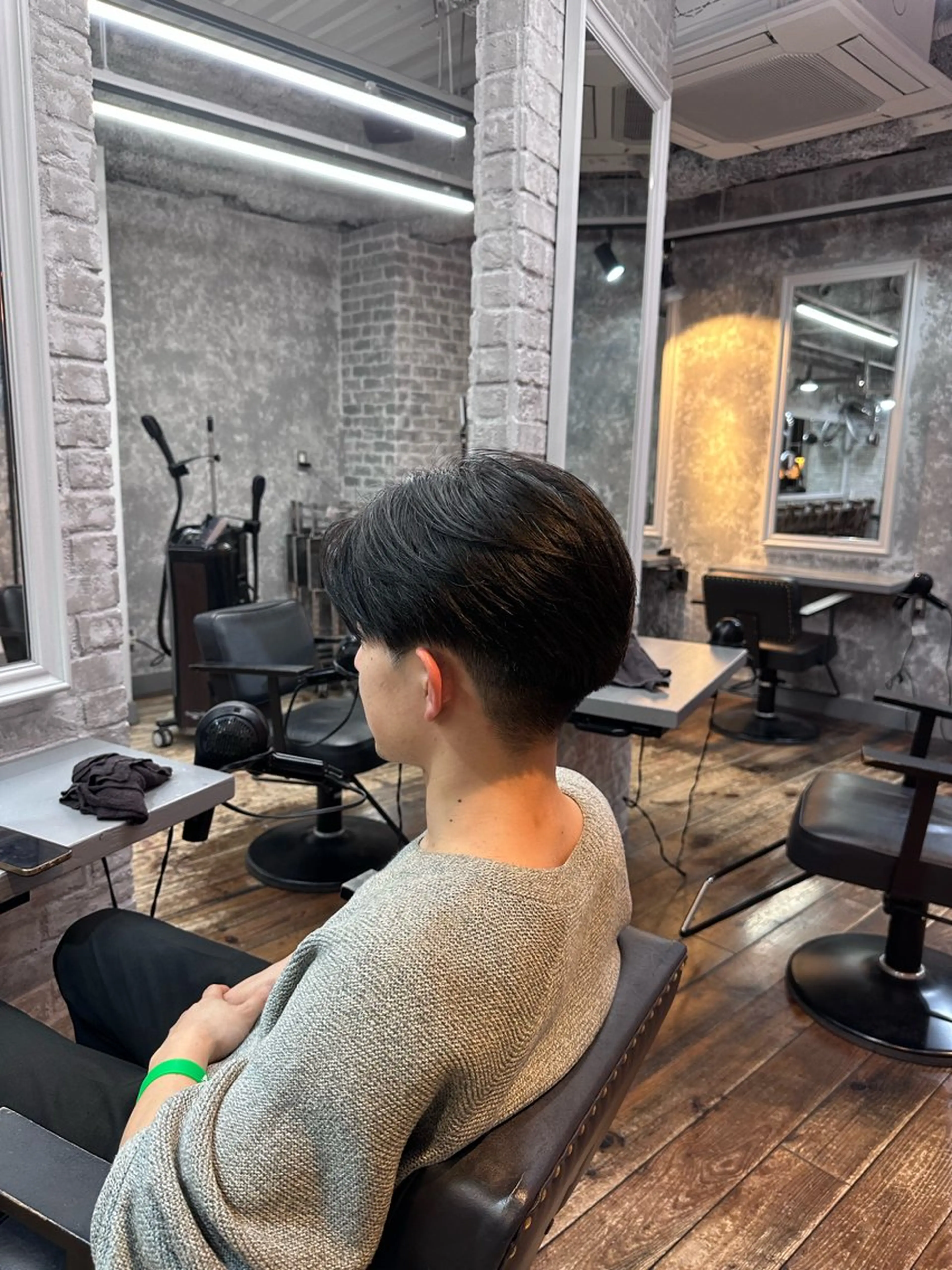 ショート メンズ 🩵つなぎショート✨ パーマスタイル みくのヘアスタイル