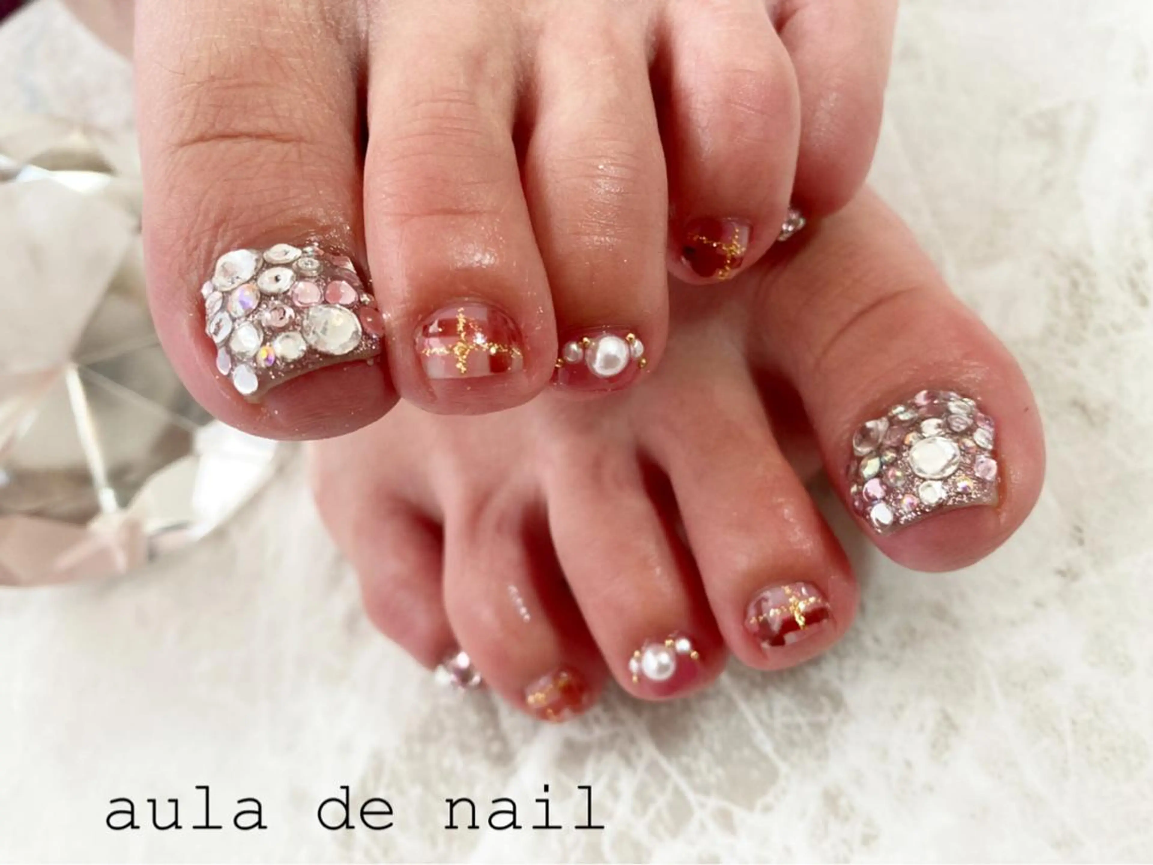 ネイル ストーンネイル フットネイル auladenail アウラデネイルのネイルデザイン