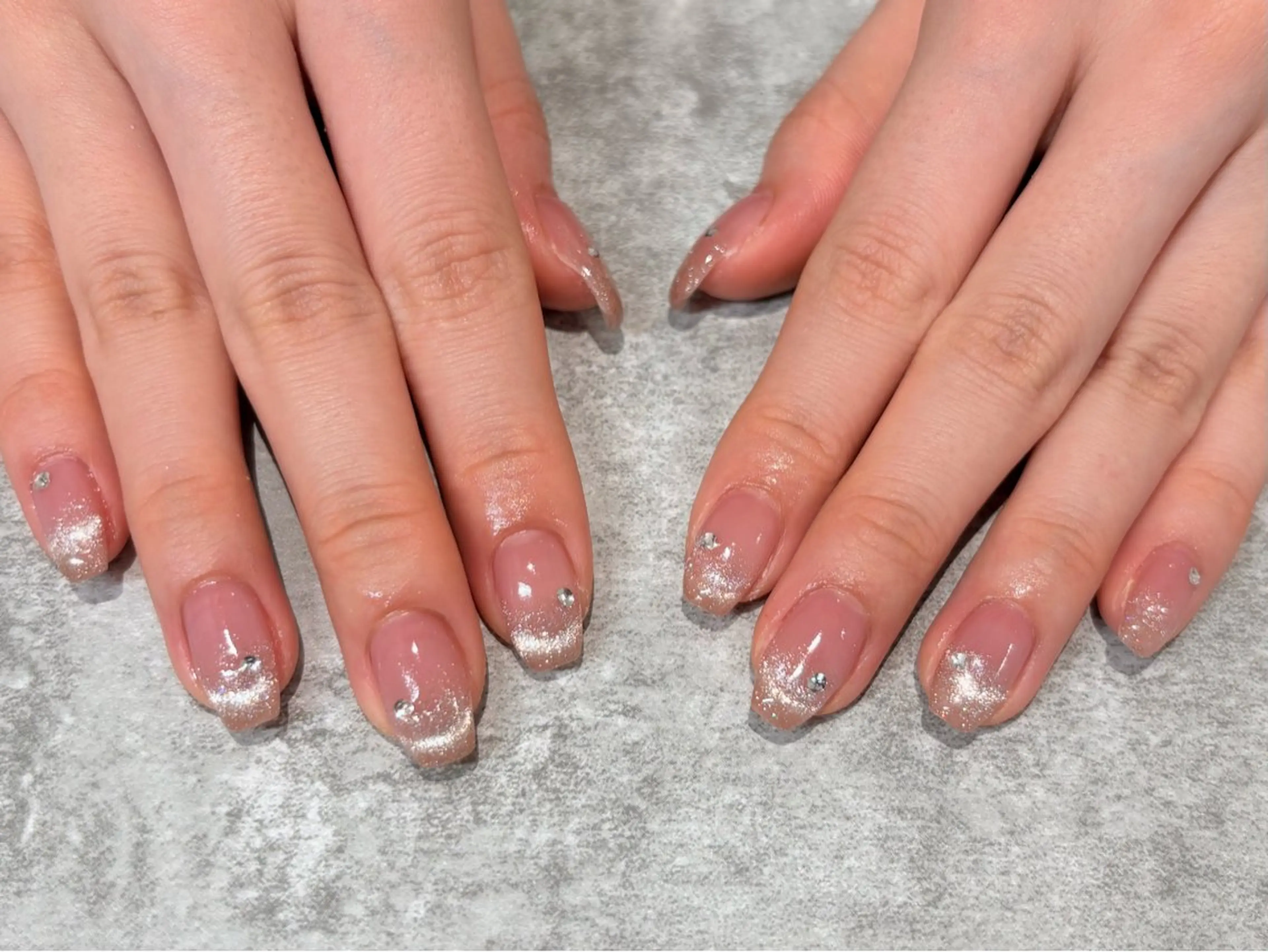 ネイル フレンチネイル グラデーション マグネットネイル ハンドネイル Plus Ehiku /Ayakaのネイルデザイン