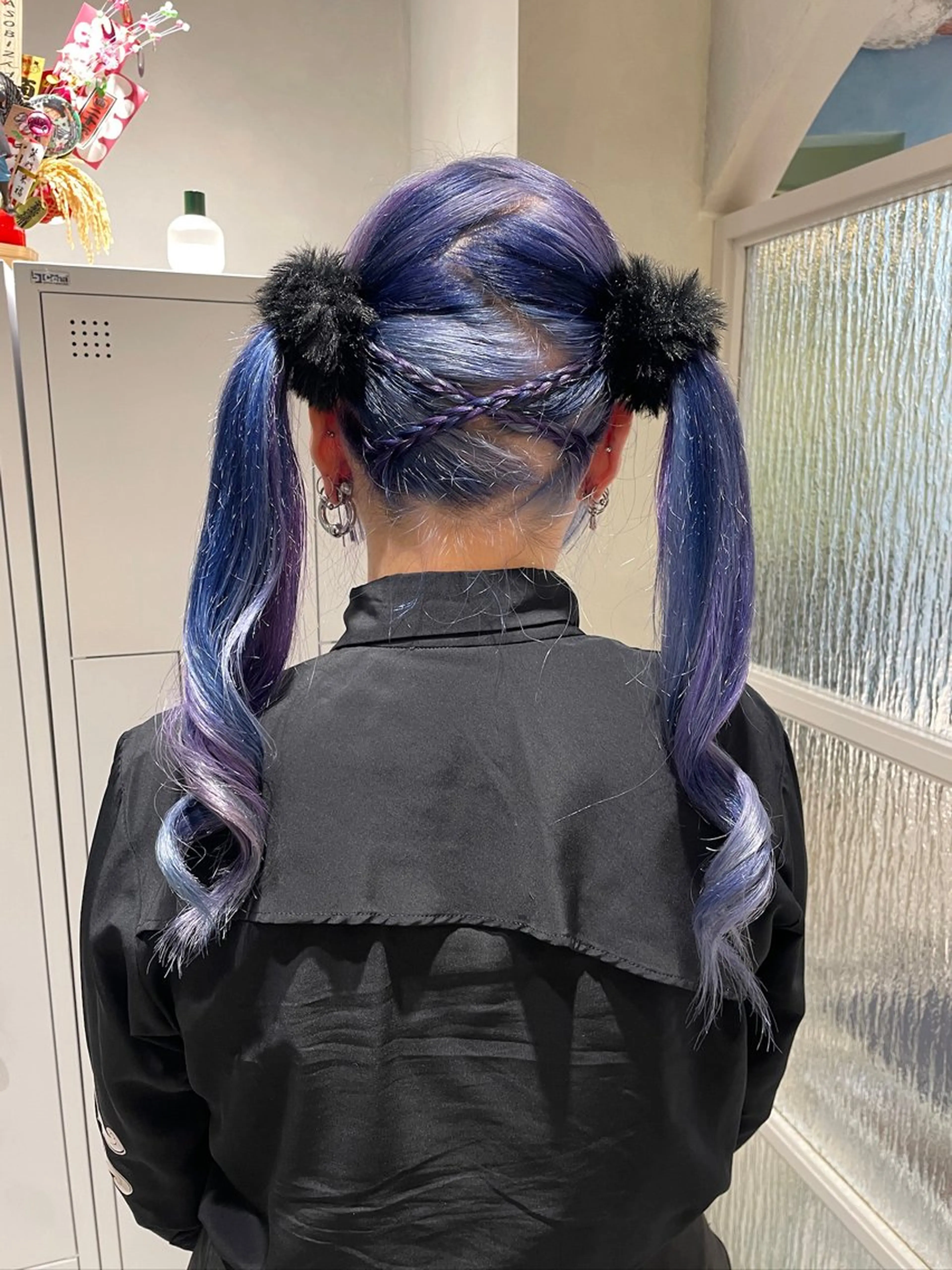 カラー ブリーチ デザインカラー ダブルカラー ハイトーンカラー ヘアカラー デザインカラー/ ヘアアレンジ/りりかのヘアスタイル