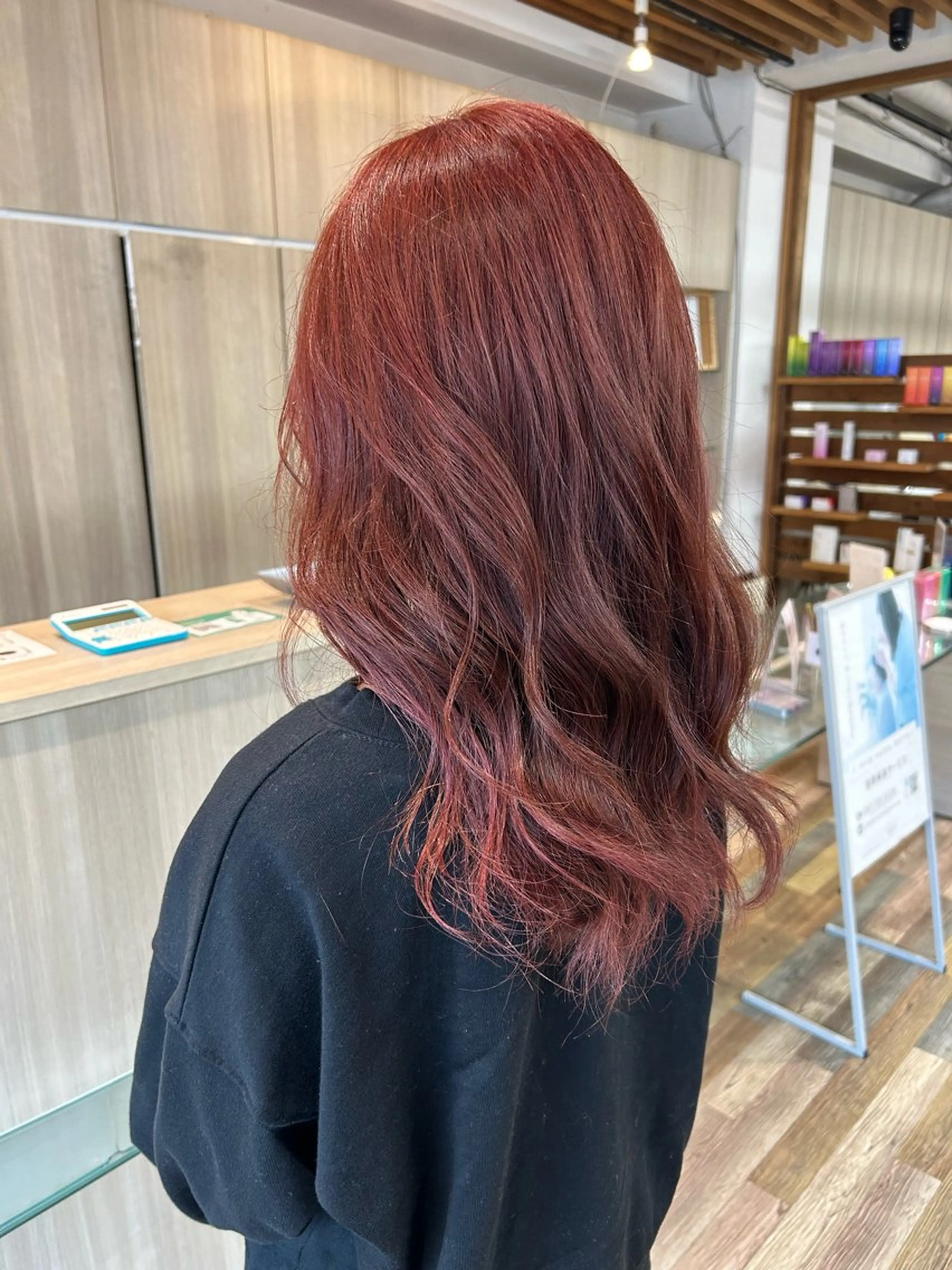 セミロング カラー ヘアカラー トリートメント 志賀 輝/ハイライト /縮毛矯正/髪質改善のヘアスタイル