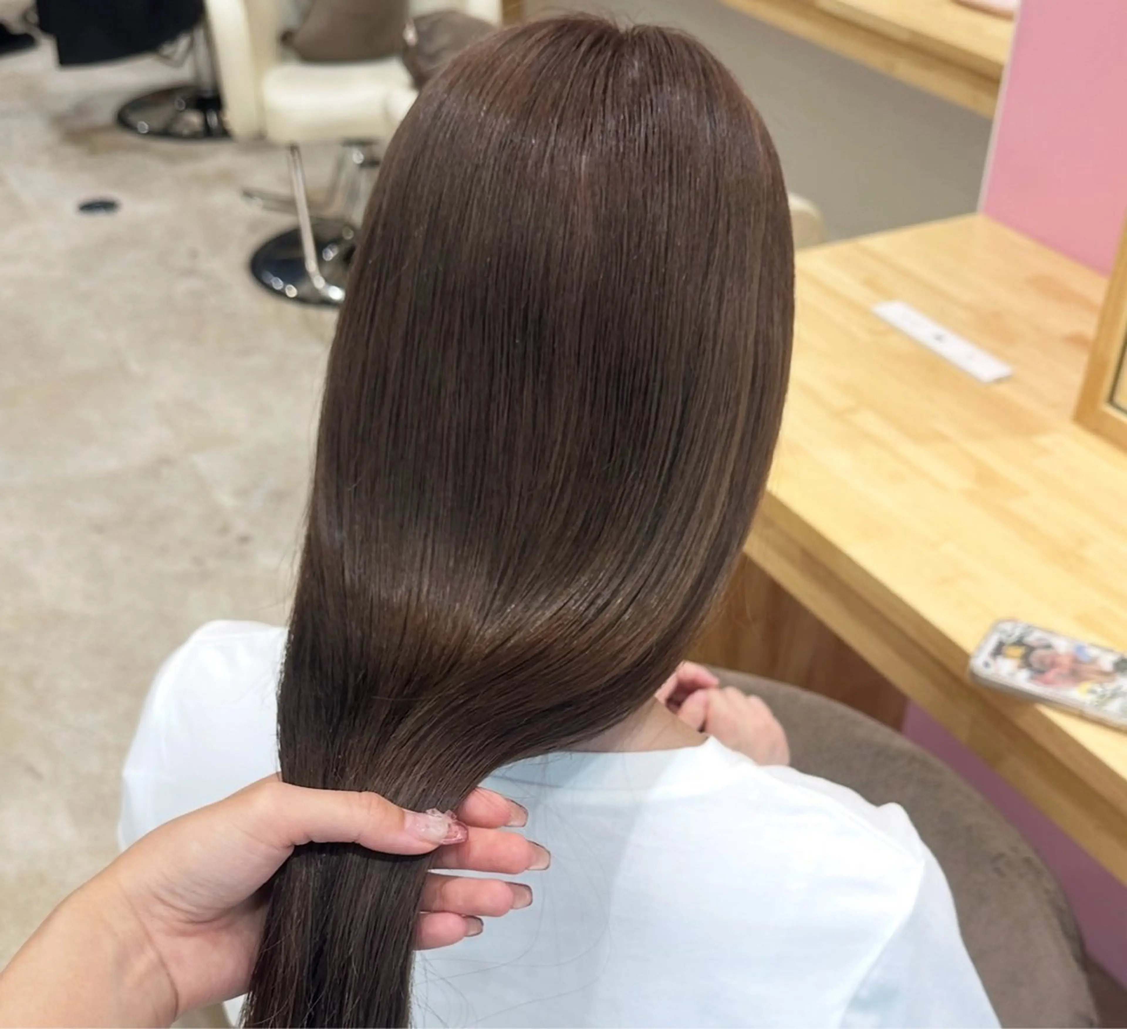 ロング カラー カット ヘアカラー 淡い暖色カラー🩰 girly ♡ ノアのヘアスタイル