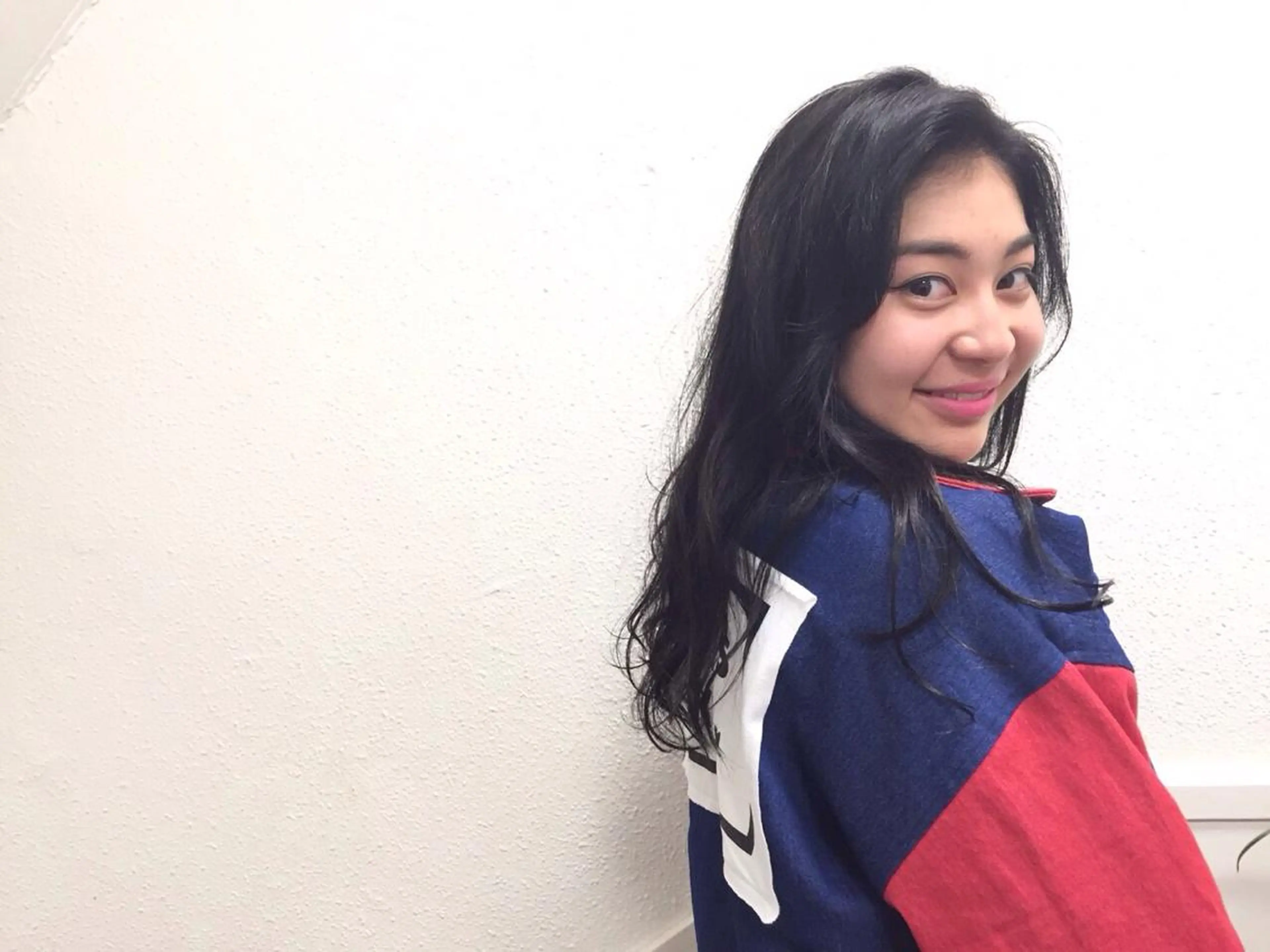 ロング カラー ブルーカラー にった みずきのヘアスタイル