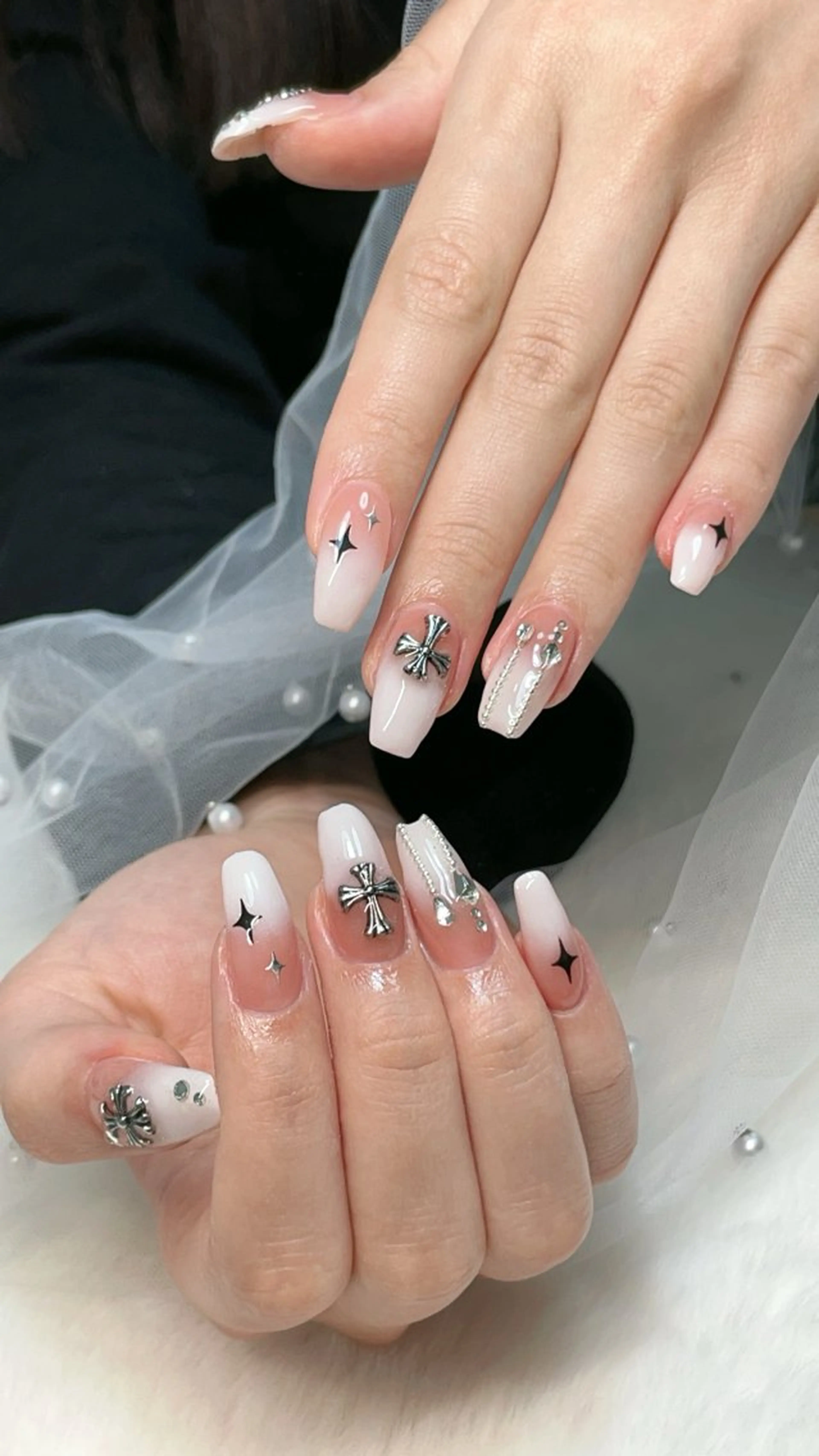 ネイル ハンドネイル ハンドケア Crystal Nailのネイルデザイン