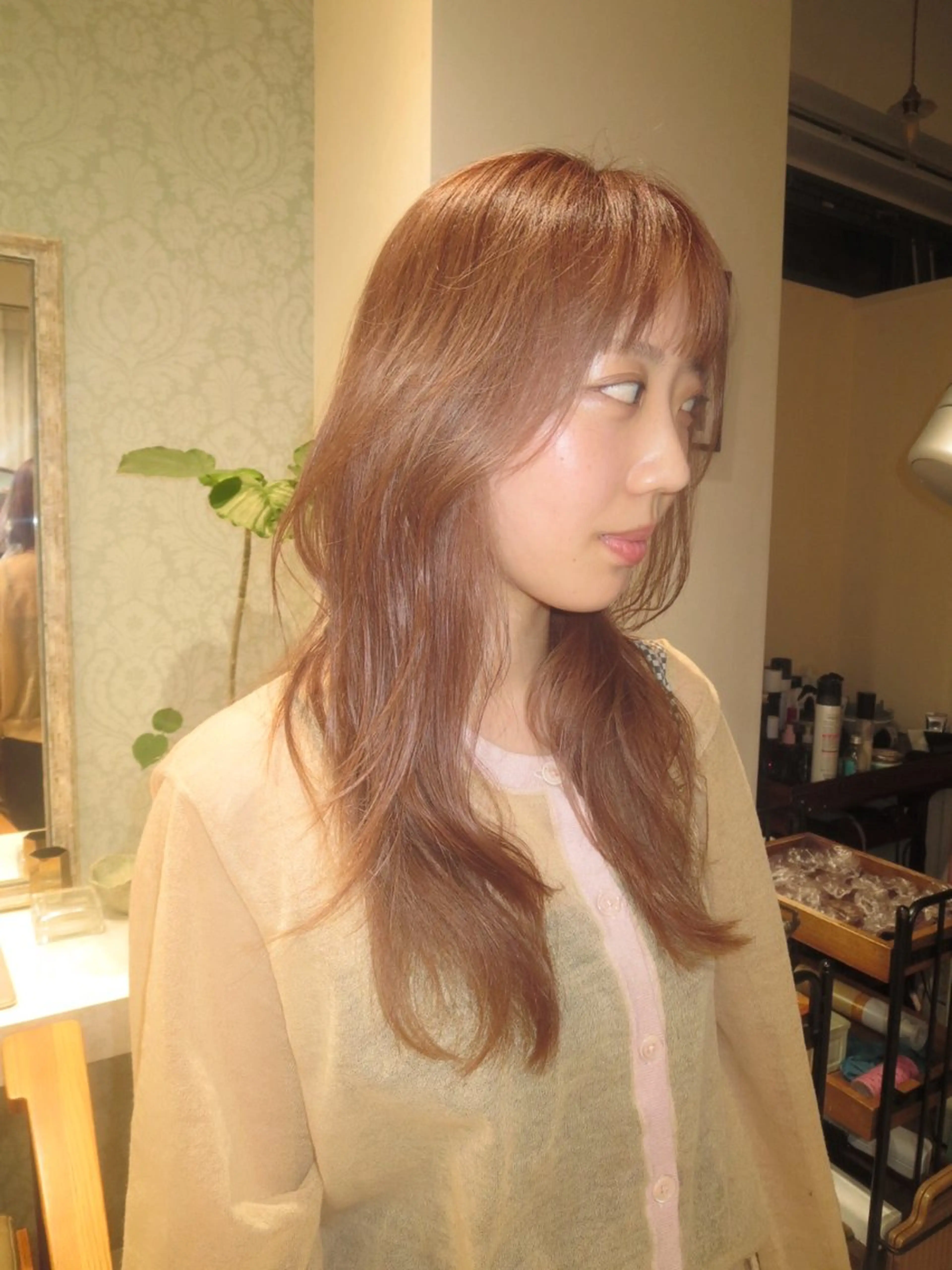 ミディアム ボブ かきあげバング ✨まとまるボブ/ 切りっぱなし/ユキナのヘアスタイル