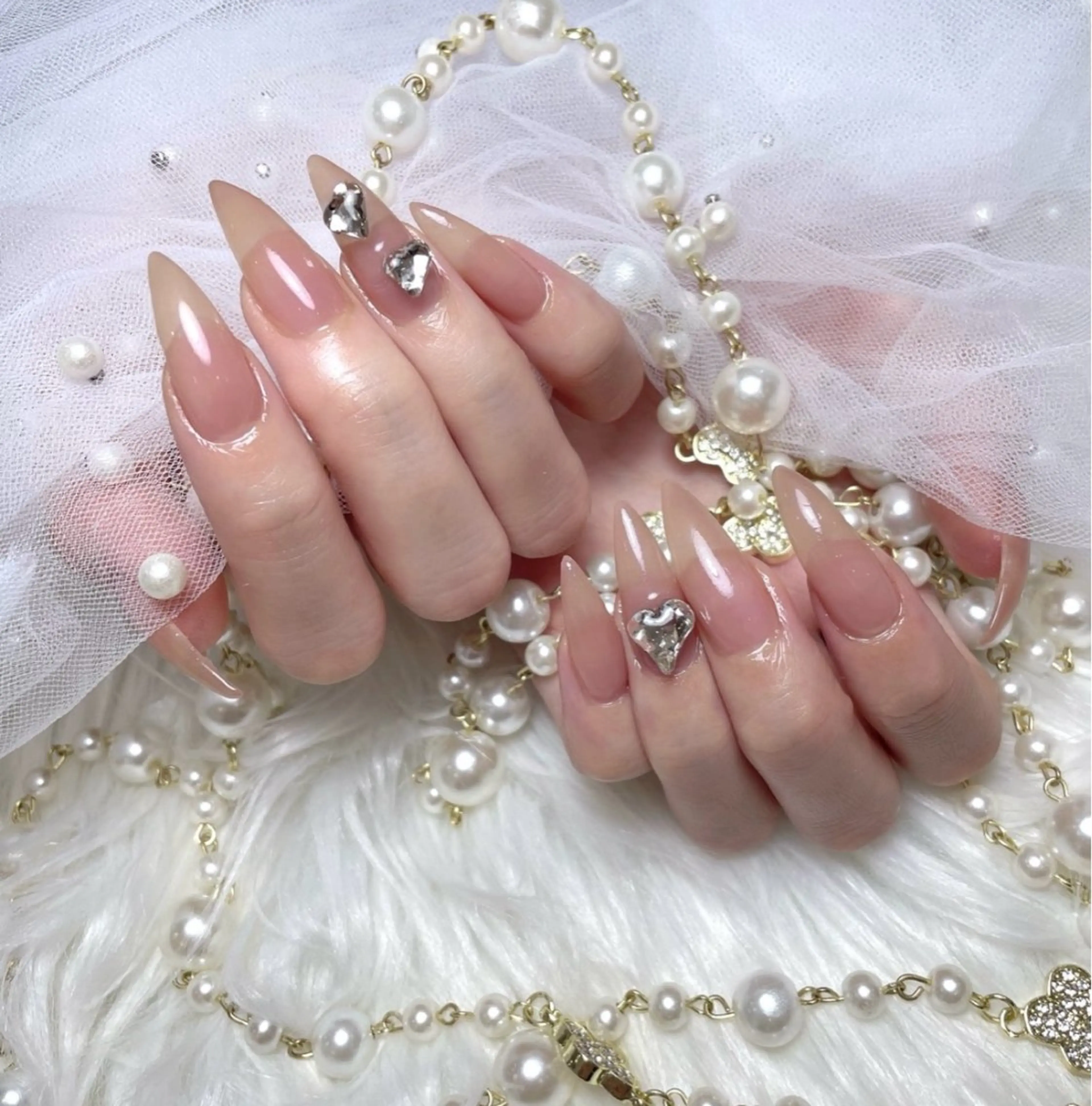 ネイル アートネイル フラッシュネイル フレンチネイル ガラスフレンチ グラデーション ハンドネイル M2 BEAUTY アユミのネイルデザイン