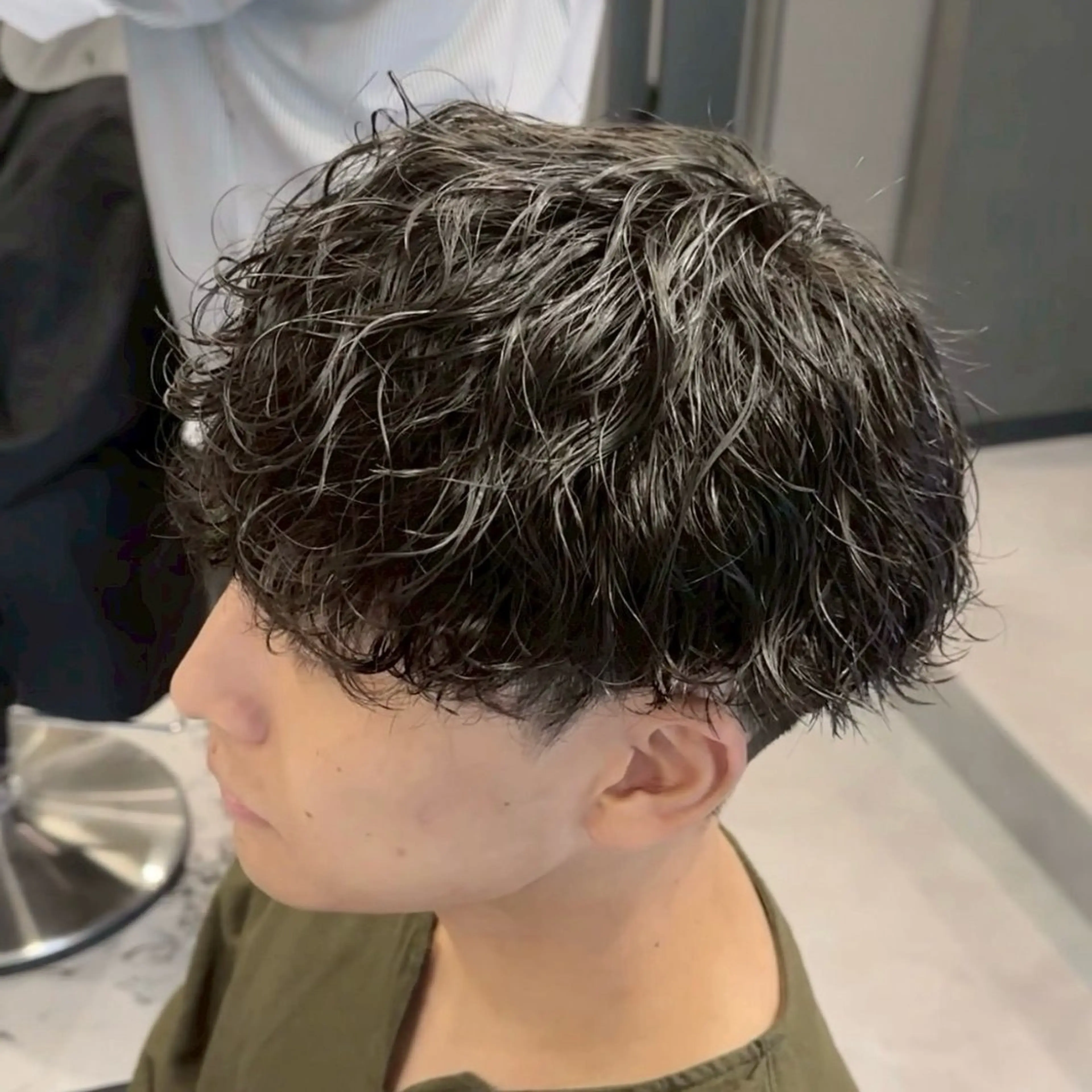 ショート パーマ メンズ 村上 竜雅のヘアスタイル
